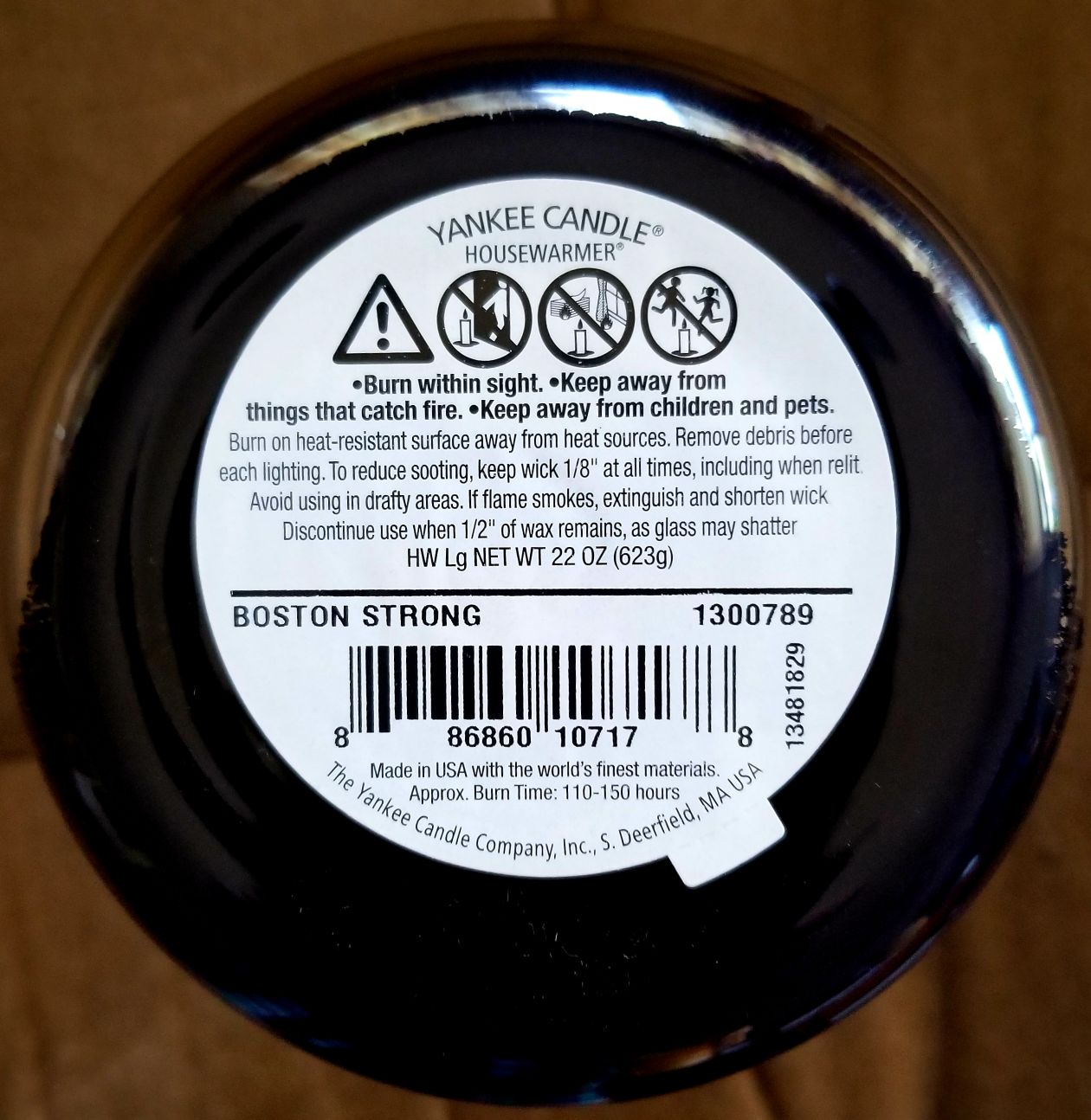CANDLE: USA City Yankee Boston Stong Boston 2013 - Yankee Candle (USA Candles) action figure collectible [Barcode 886860107178] - Main Image 2