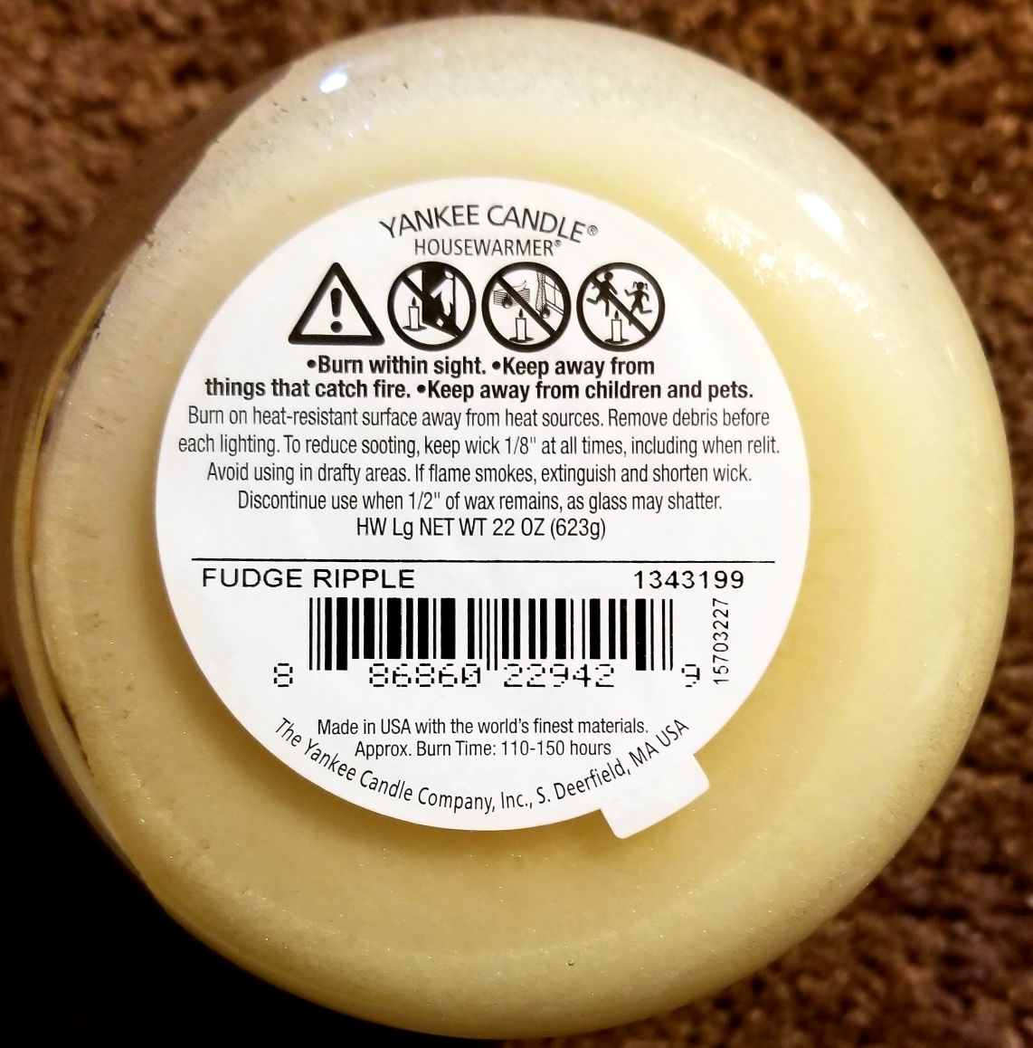 CANDLE: Food Yankee Fudge Ripple 2015 - Yankee Candle (Food Candles) action figure collectible - Main Image 2