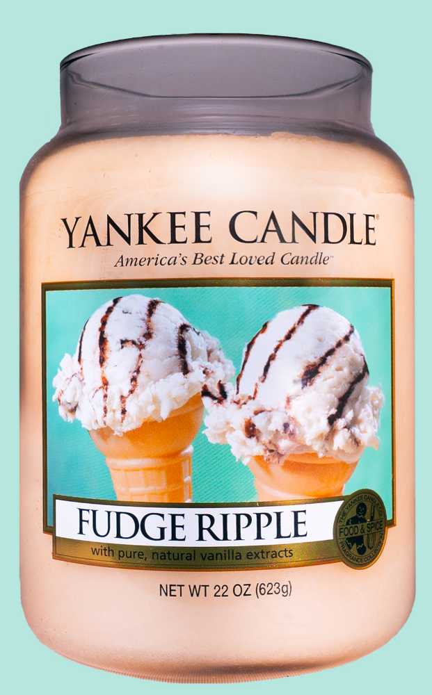 CANDLE: Food Yankee Fudge Ripple 2015 - Yankee Candle (Food Candles) action figure collectible - Main Image 3