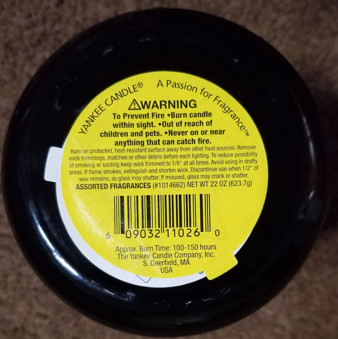 CANDLE: Autumn Yankee Autumn Night - Yankee Candle (Autumn Candles) action figure collectible - Main Image 2