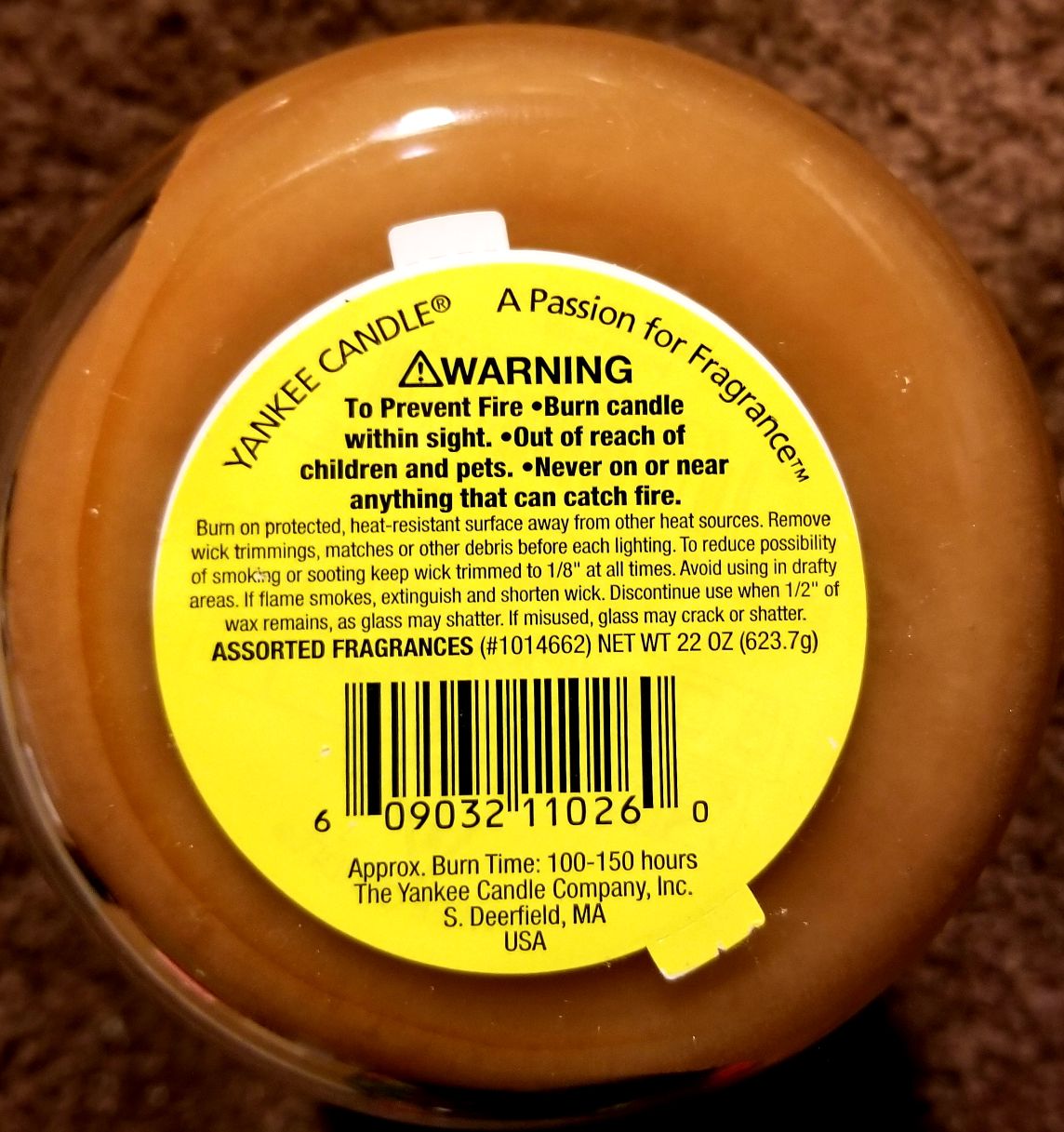 CANDLE: Cafe Culture Yankee Pain Au Raisin 2015 - Yankee Candle (Food Candles) action figure collectible - Main Image 2