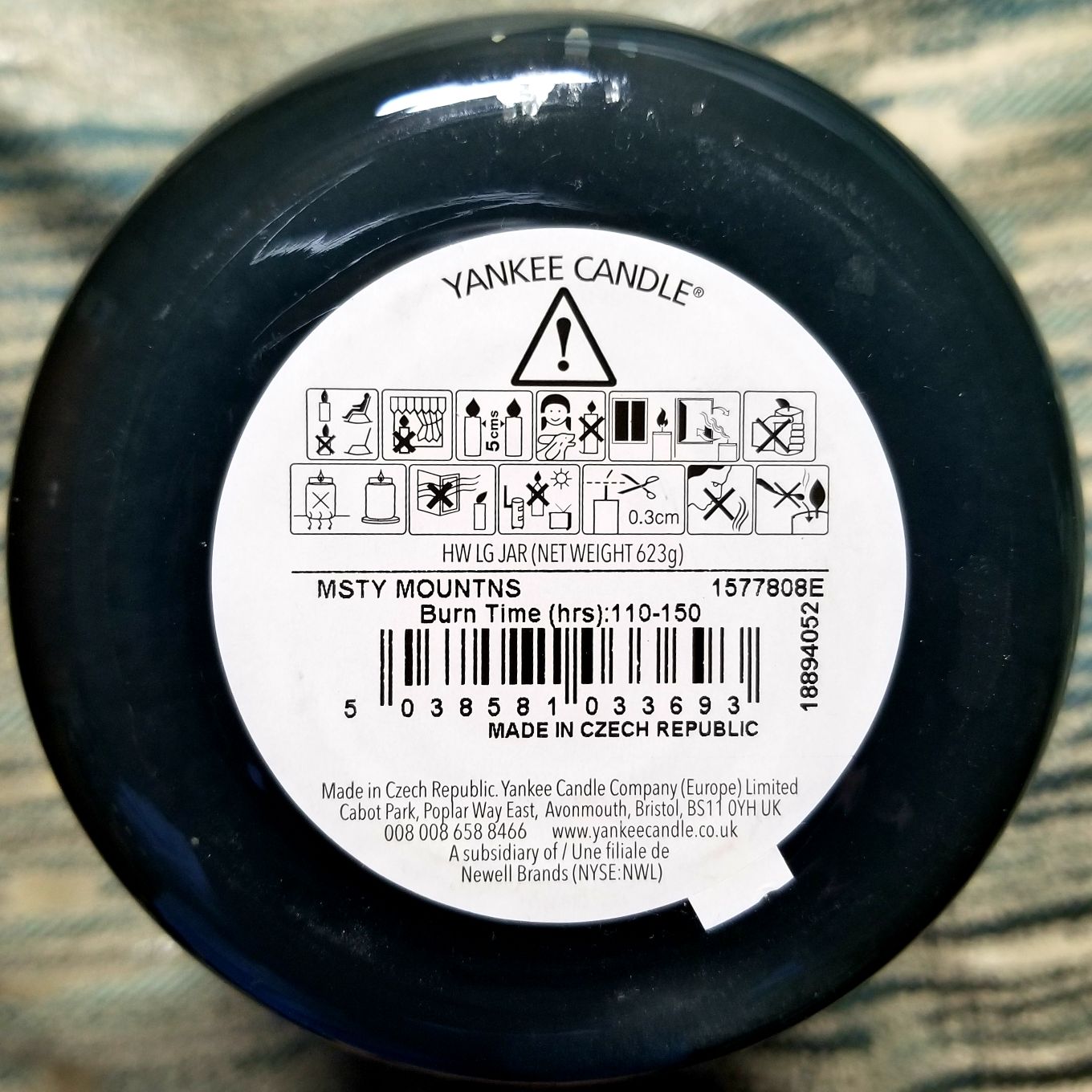 CANDLE: Desert Yankee Misty Mountains 2018 - Yankee Candle (Camping Candles) action figure collectible [Barcode 5038581033693] - Main Image 2