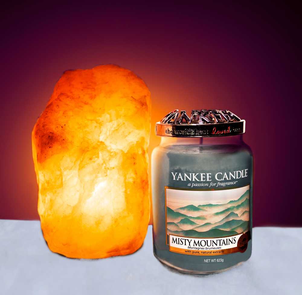 CANDLE: Desert Yankee Misty Mountains 2018 - Yankee Candle (Camping Candles) action figure collectible [Barcode 5038581033693] - Main Image 3