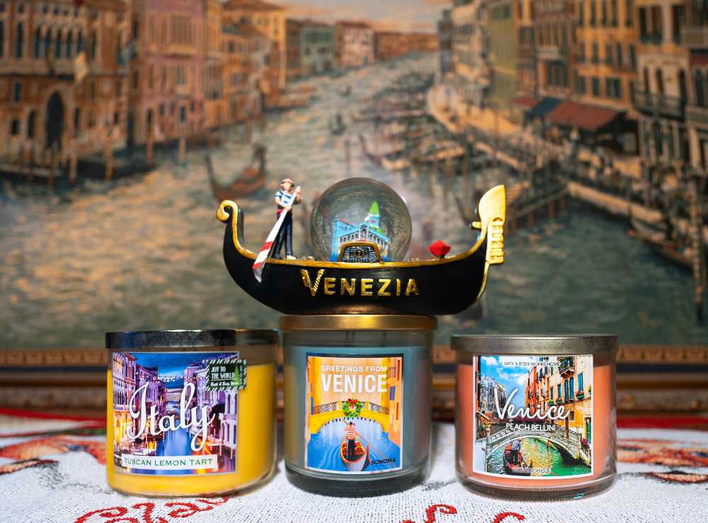 CANDLE: International Bath & Bodyworks Italy Venice 2016 - Bath & Bodyworks Candle (International Candles) action figure collectible [Barcode 667540485225] - Main Image 3