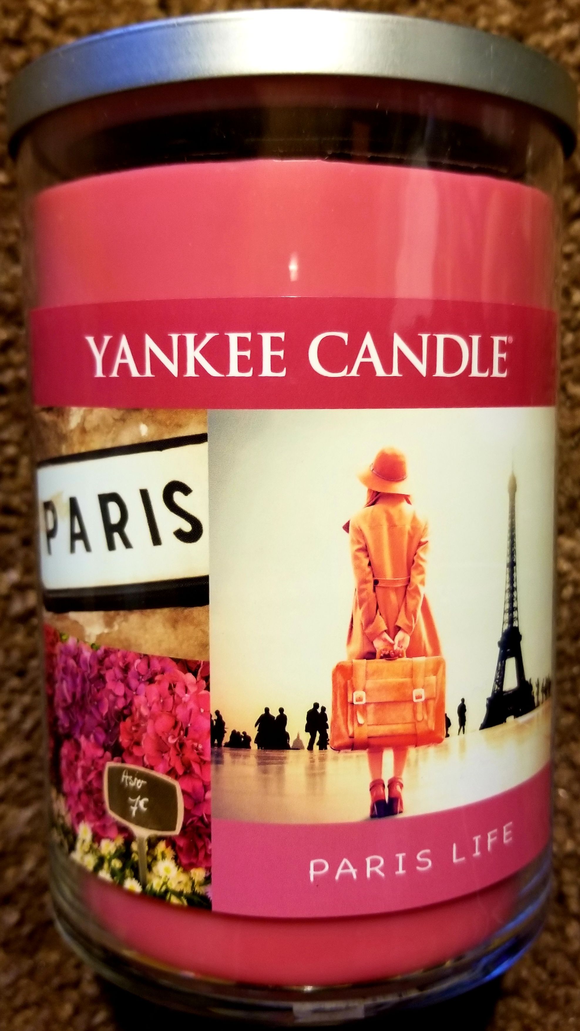 Pop Tv: Friends Chandler As Bunny