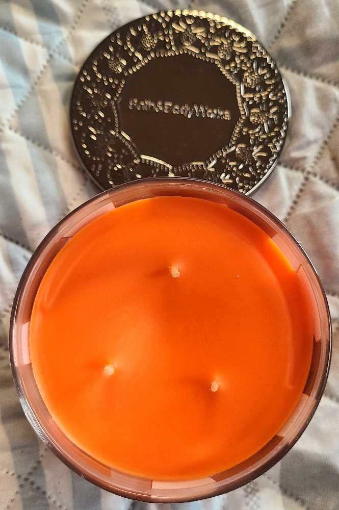 CANDLE: Halloween Bath & Bodyworks Purr fect Pumpkin 2019 - Bath & Bodyworks Candle (Halloween Candle) action figure collectible [Barcode 667550885251] - Main Image 4