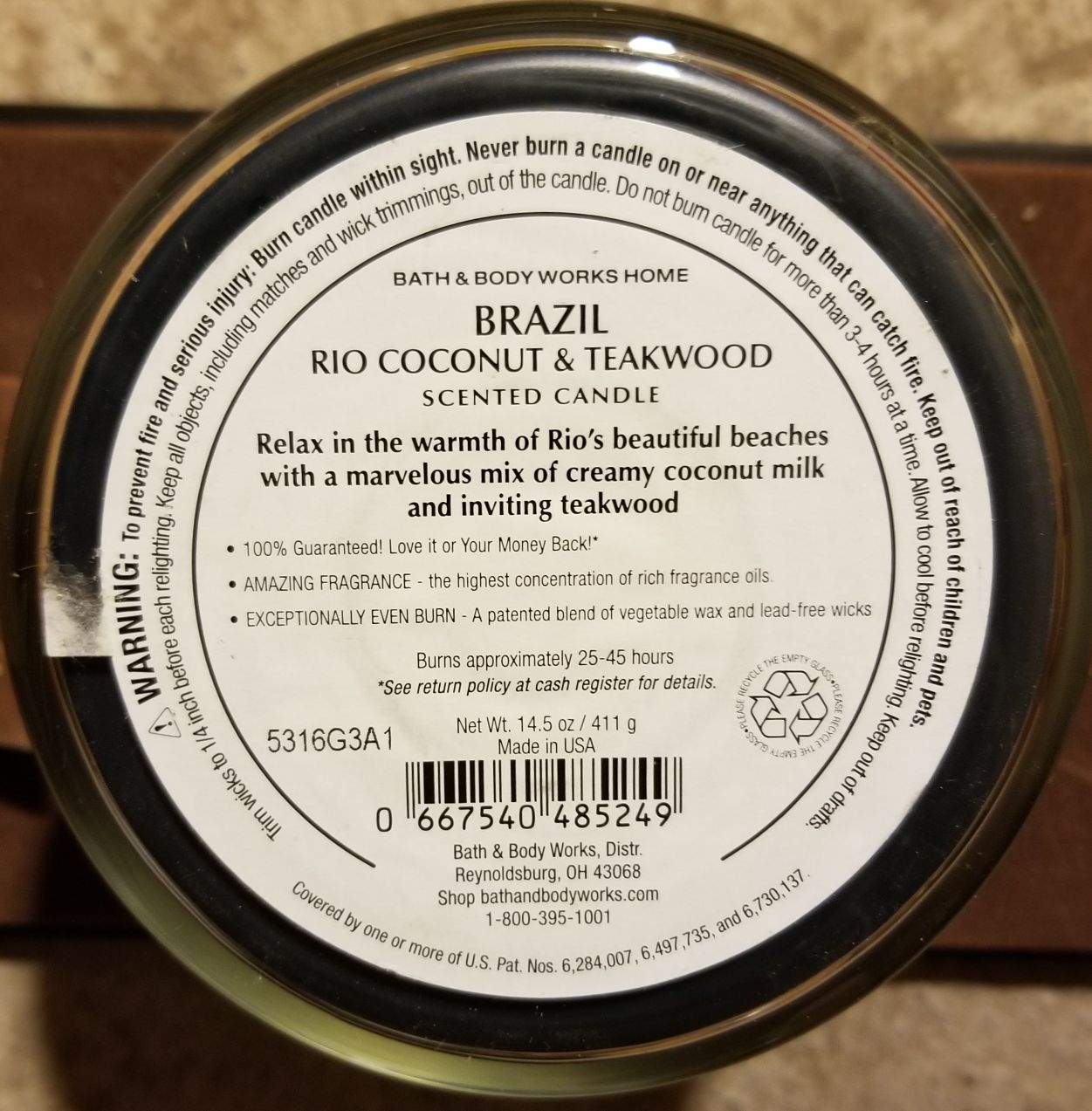 CANDLE: International Bath & Bodyworks Brazil  Rio Coconut  & Teakwood  2016 - Bath & Bodyworks Candle (International Candles) action figure collectible - Main Image 2
