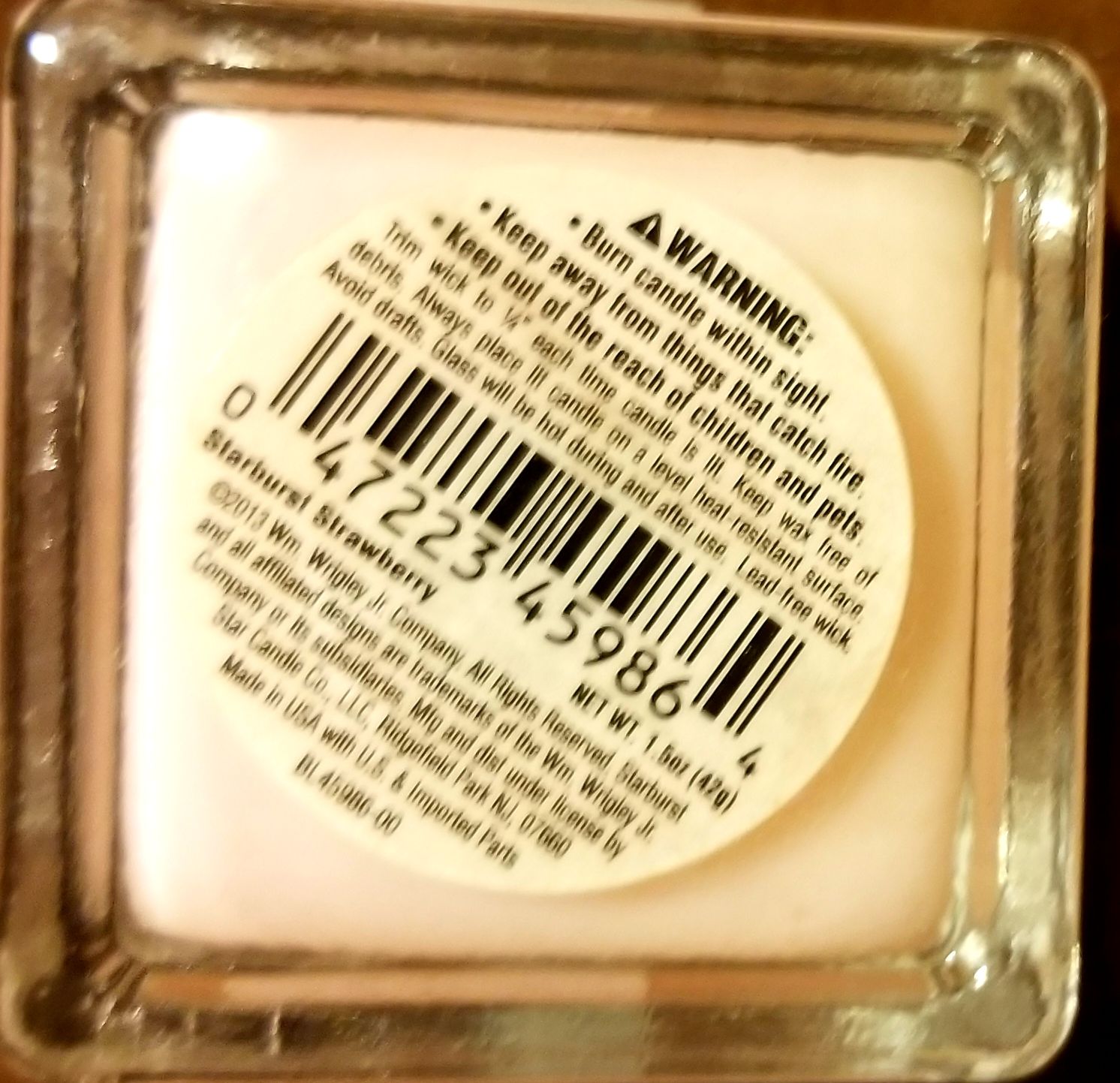 CANDLE: Candy Starburst mini cube Strawberry - Wrigley’s Jr (Candy Candles) action figure collectible - Main Image 2