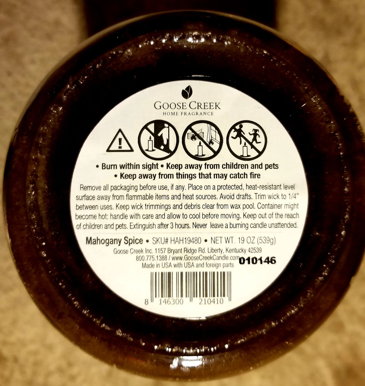 CANDLE: Man Candles Yankee Mahagony Spice - Goose Creek Candle (Man Candles) action figure collectible - Main Image 2