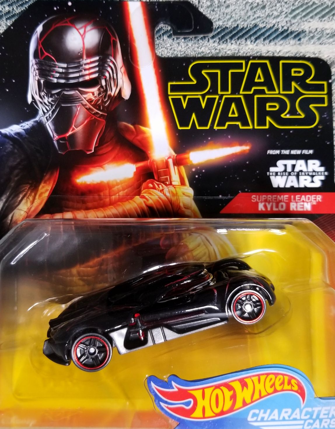 Hot Wheels Star Wars Character Supream Leader Kylo Ren TROS - Hot Wheels by Mattel (Star Wars Hot Wheels) action figure collectible [Barcode 887961708998] - Main Image 1