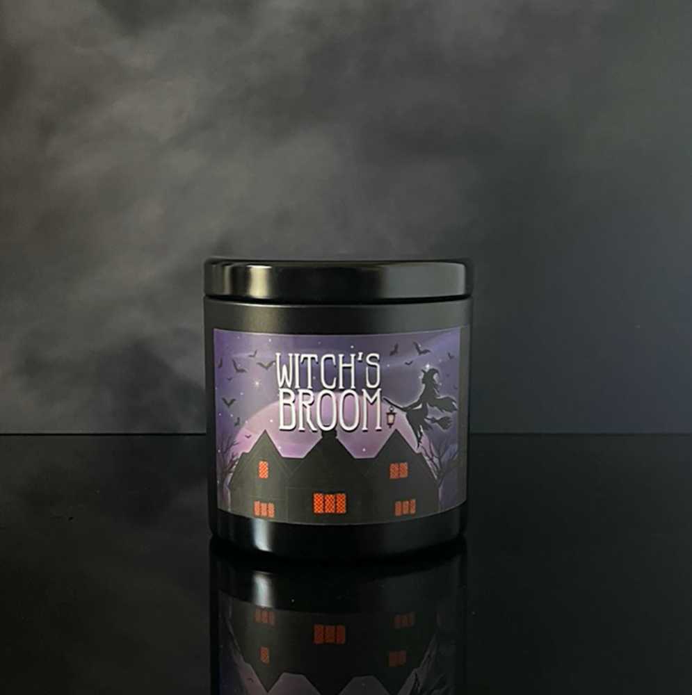 CANDLE: Halloween Witch City Wicks Witch’s Broom 2023 - Witch City Wicks (Halloween Candle) action figure collectible - Main Image 3