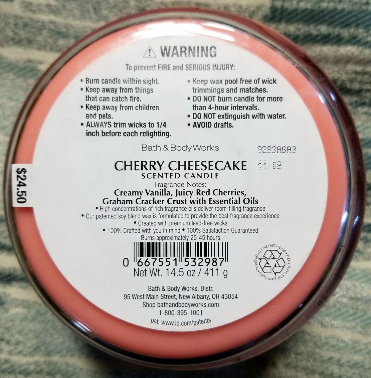 CANDLE: Christmas Bath and Bodyworks New York Cherry Cheesecake  2019 USA - Bath & Bodyworks Candle (Christmas Candles) action figure collectible [Barcode 886860449575] - Main Image 2