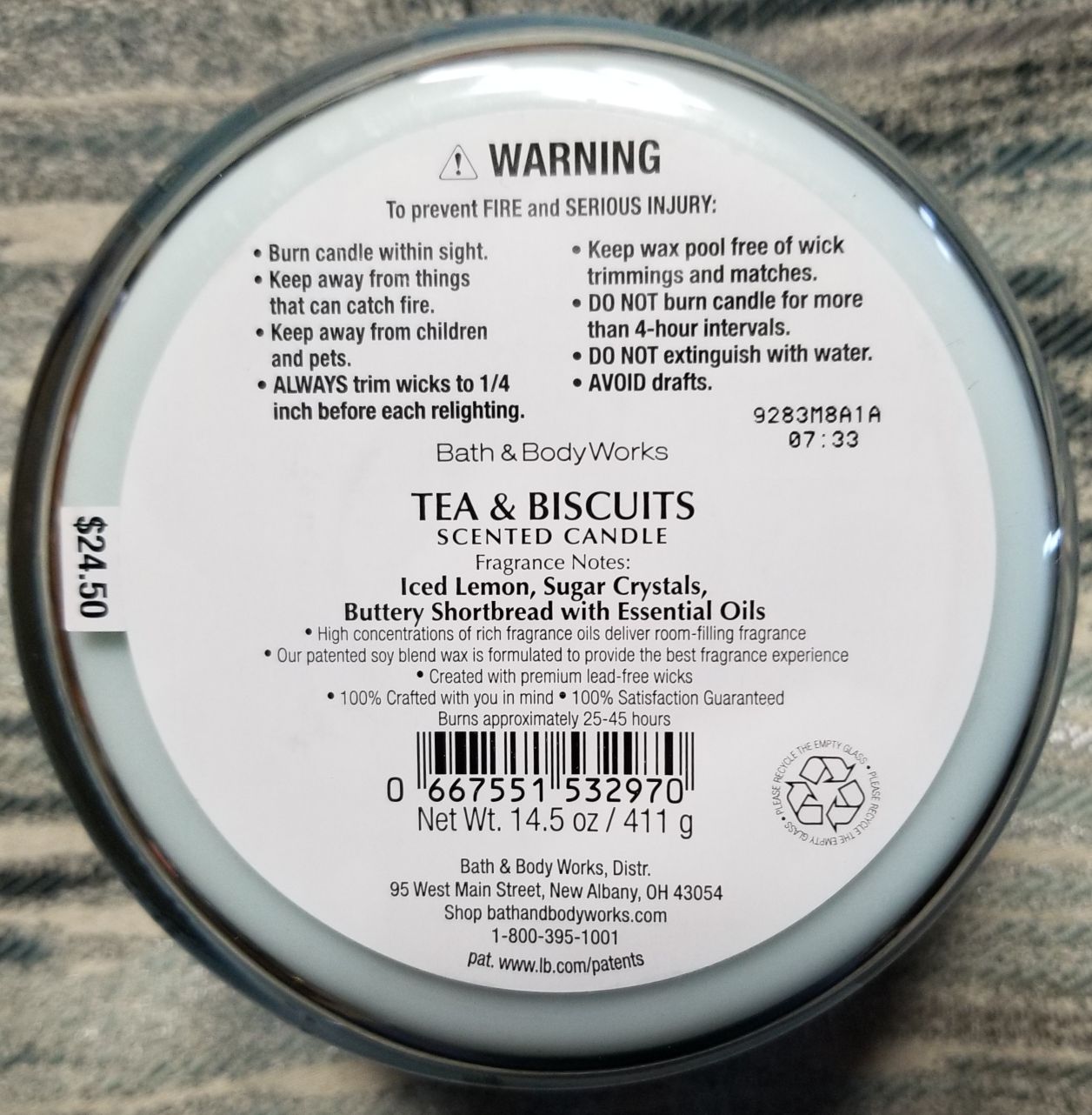 CANDLE: Christmas Bath And Bodyworks London - Tea & Biscuits 2019 - Bath & Bodyworks Candle (Christmas Candle) action figure collectible - Main Image 2