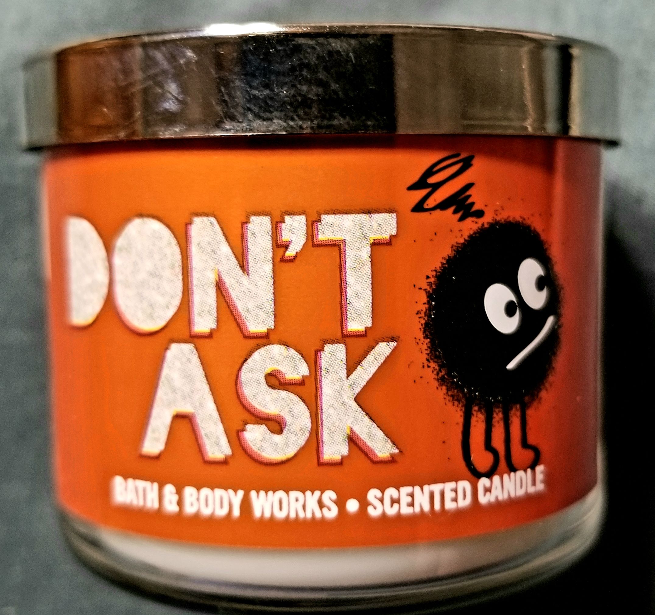 Hot Wheels Star Wars Character Chewbacca and Porg White Card