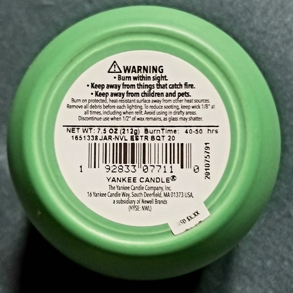 CANDLE: Easter Yankee Easter Bouquet - Special Limited-Edition Tumbler - Yankee Candle (Easter Candles) action figure collectible [Barcode 192833077110] - Main Image 2