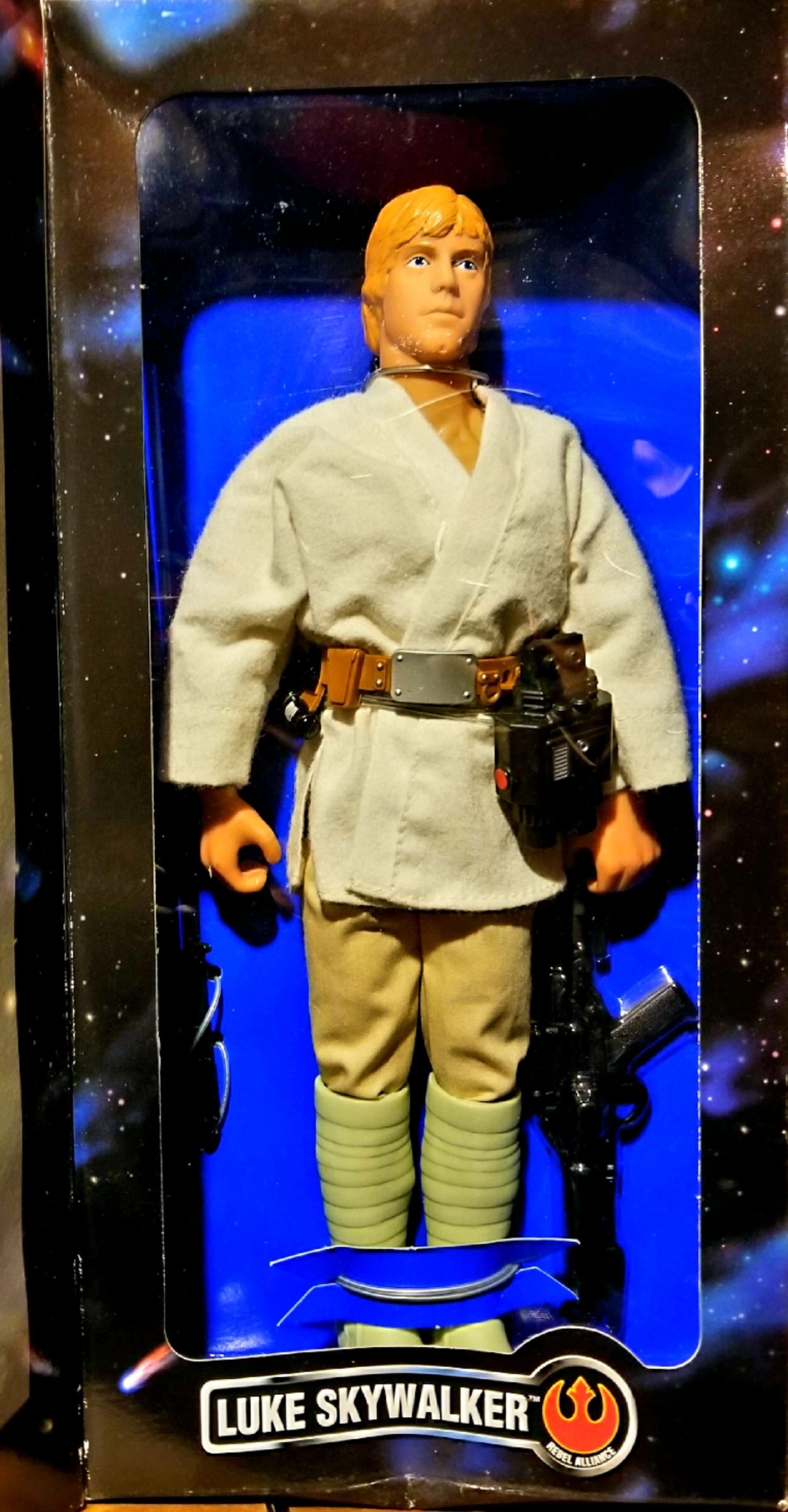 Collector Series Star Wars 12 inch Luke Skywalker ANH - Kenner/ Hasbro (Star Wars Episode IV A New Hope) action figure collectible - Main Image 2