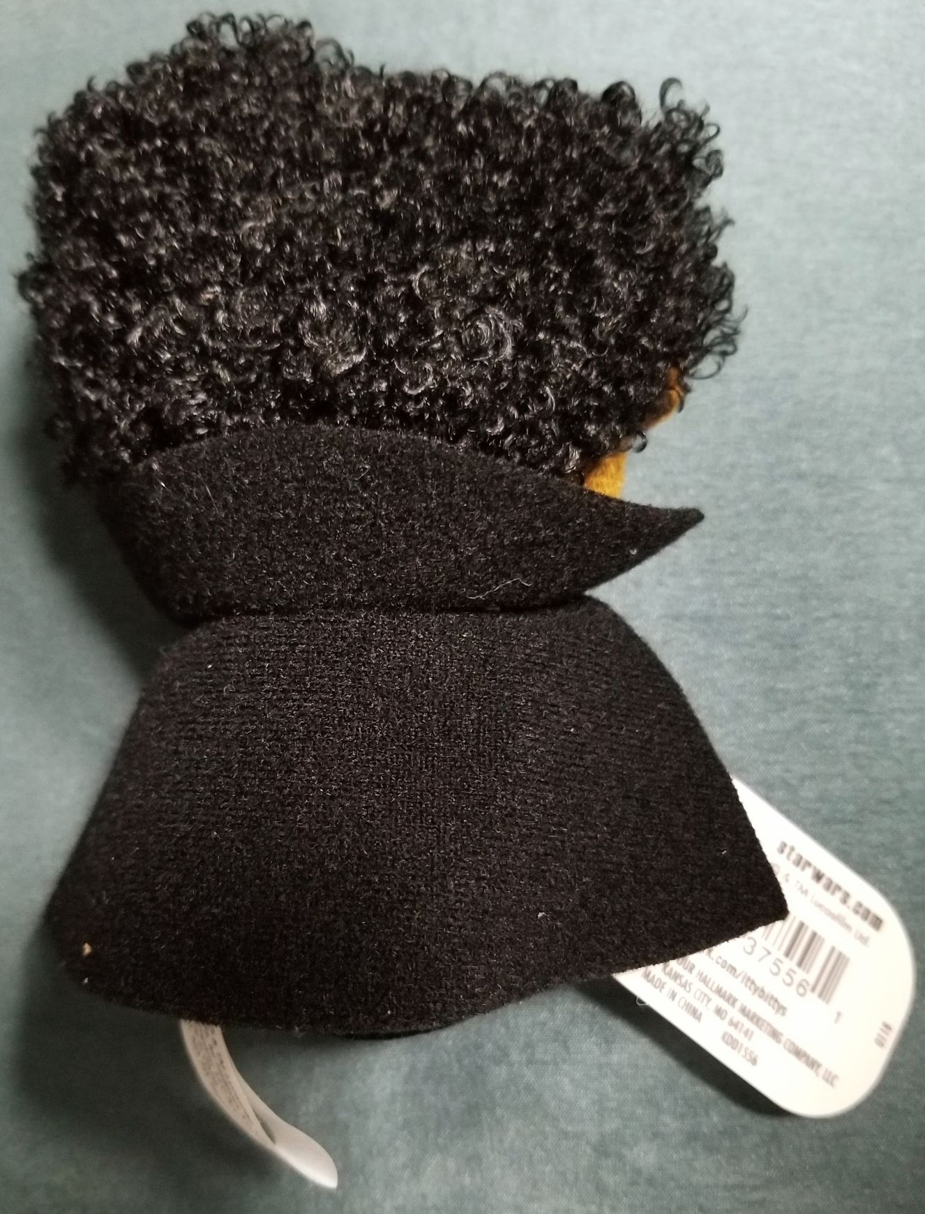 SOLO: Hallmark ittybbittys Lando Calrissian (young) Star Wars SOLO - Hallmark (SOLO A Star Wars Story) action figure collectible [Barcode 763795375561] - Main Image 2