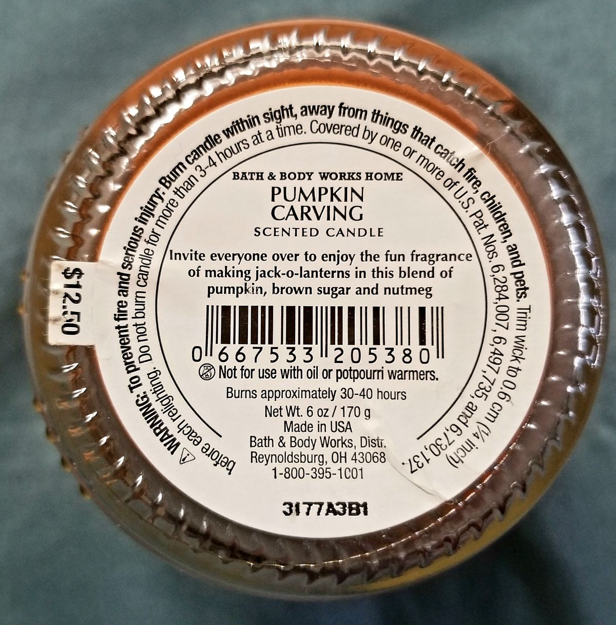 CANDLE: Halloween Bath & Bodyworks Pumpkin Carving Single Wick Jar 2013 - Bath & Bodyworks Candle (Halloween Candle) action figure collectible [Barcode 667533205380] - Main Image 2