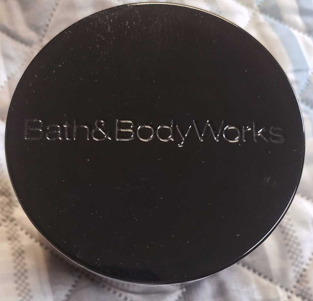 CANDLE: Halloween Bath & Bodyworks Midnight Boo Citrus 2020 - Bath & Bodyworks Candle (Halloween Candle) action figure collectible [Barcode 667553535832] - Main Image 4