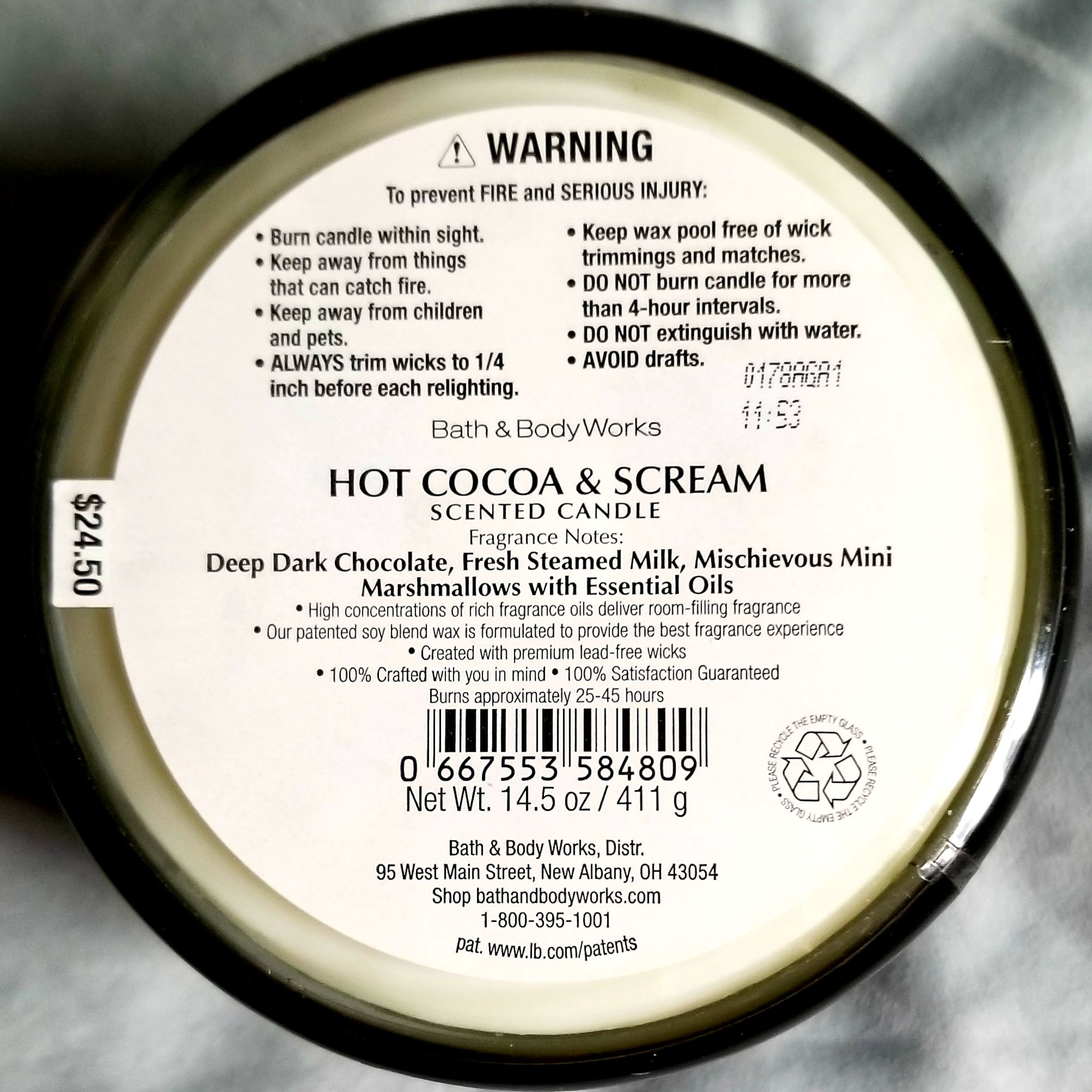 CANDLE: Halloween Bath & Bodyworks Hot Cocoa & Scream 2020 - Bath & Bodyworks Candle (Halloween Candle) action figure collectible [Barcode 667553584809] - Main Image 2