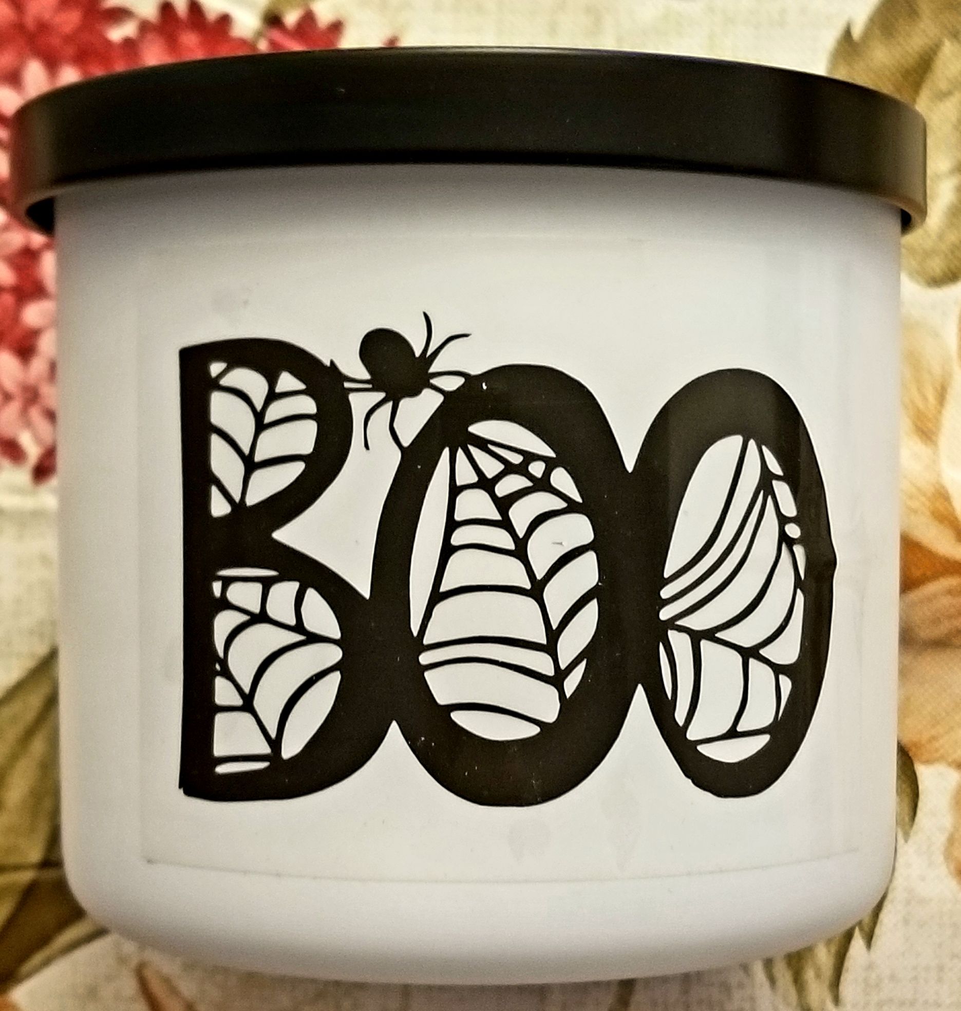 CANDLE: Halloween Colonial BOO 2020 - Colonial Candle (Halloween Candle) action figure collectible [Barcode 665098513520] - Main Image 1