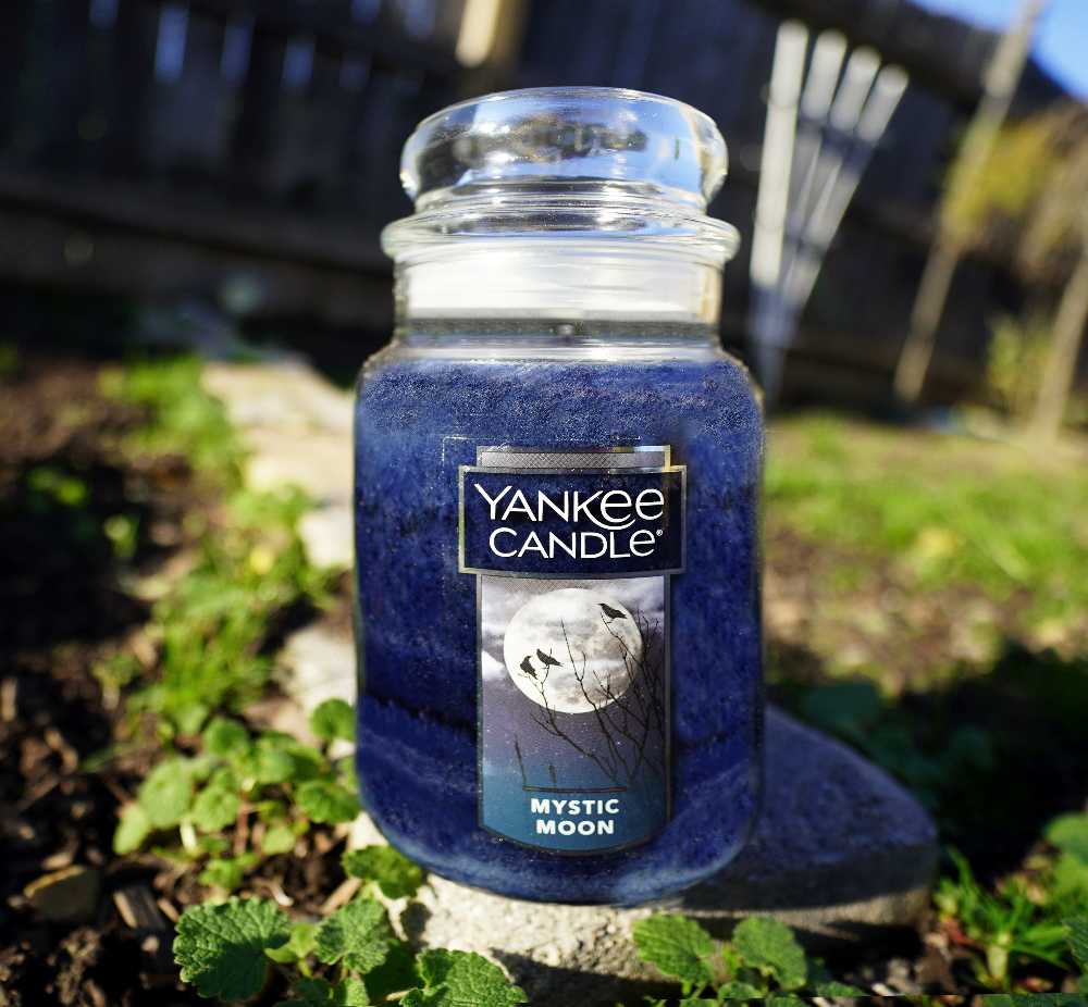 CANDLE: Halloween Yankee Mystic Moon 2020 Jar - Yankee Candle (Halloween Candle) action figure collectible [Barcode 192833101983] - Main Image 4