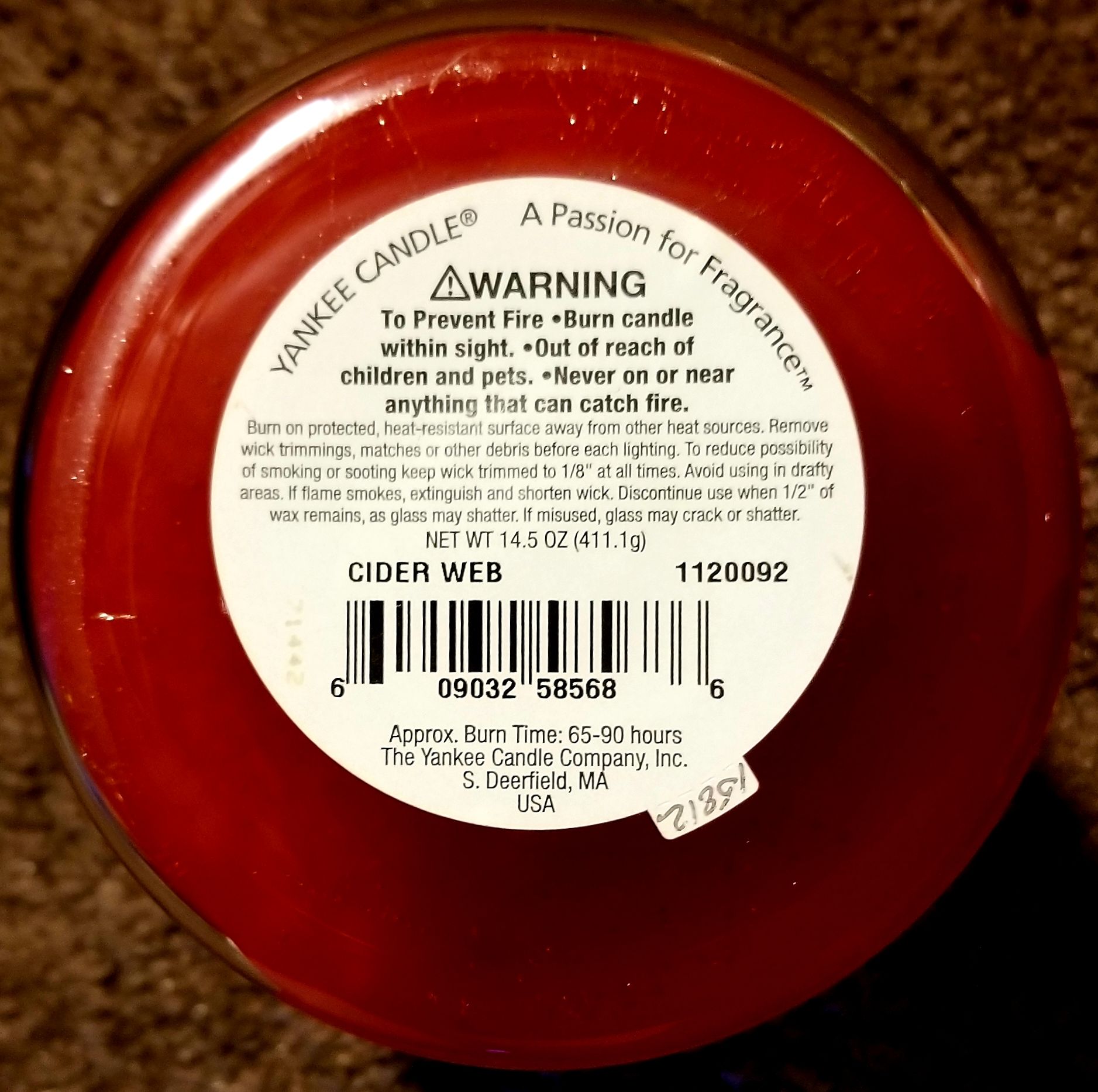 CANDLE: Halloween Yankee Cider Web 2007 - Yankee Candle (Halloween Candle) action figure collectible - Main Image 2