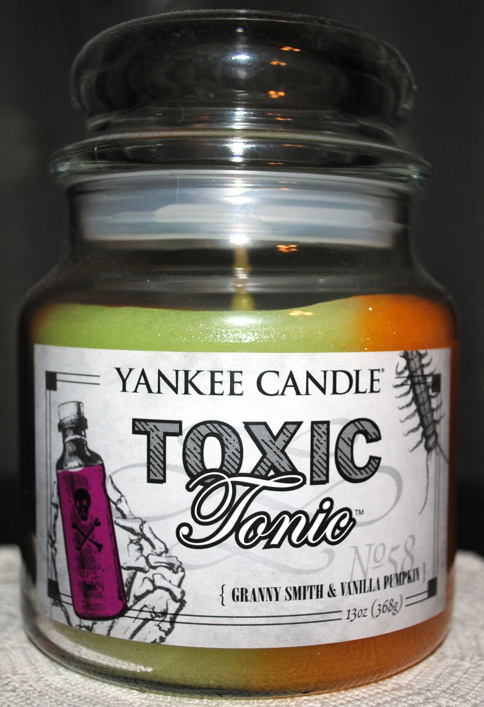 CANDLE: Halloween Yankee Toxic Tonic 2012 - Yankee Candle (Halloween Candle) action figure collectible - Main Image 1