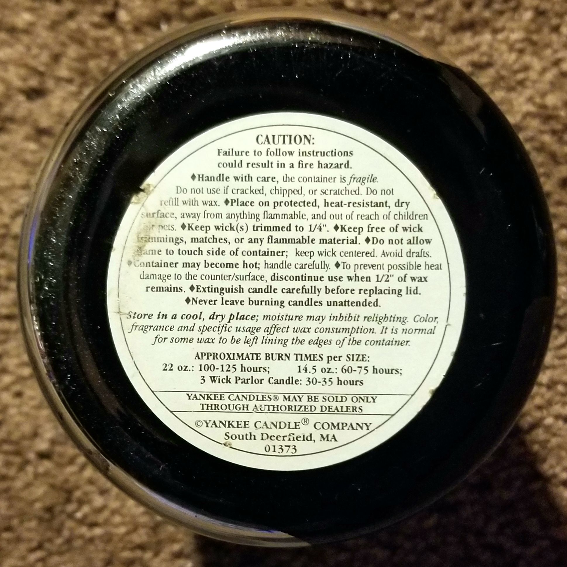 CANDLE: Halloween Yankee Halloween 1995 - Yankee Candle (Halloween Candle) action figure collectible - Main Image 2