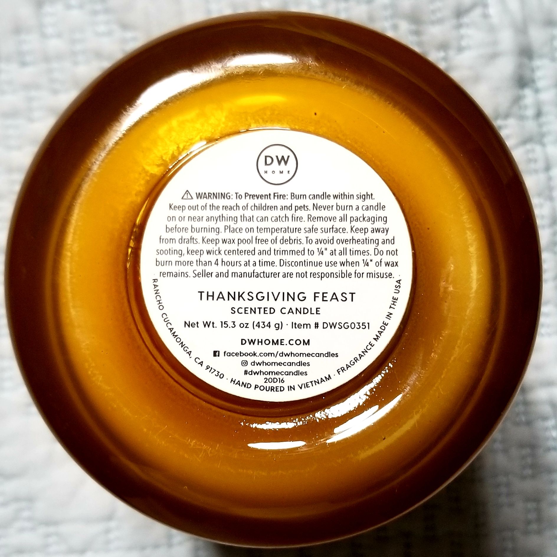 CANDLE: Thanksgiving DW Candles - Thanksgiving Feast 2020 - DW Home Candle (Thanksgiving Candles) action figure collectible - Main Image 2