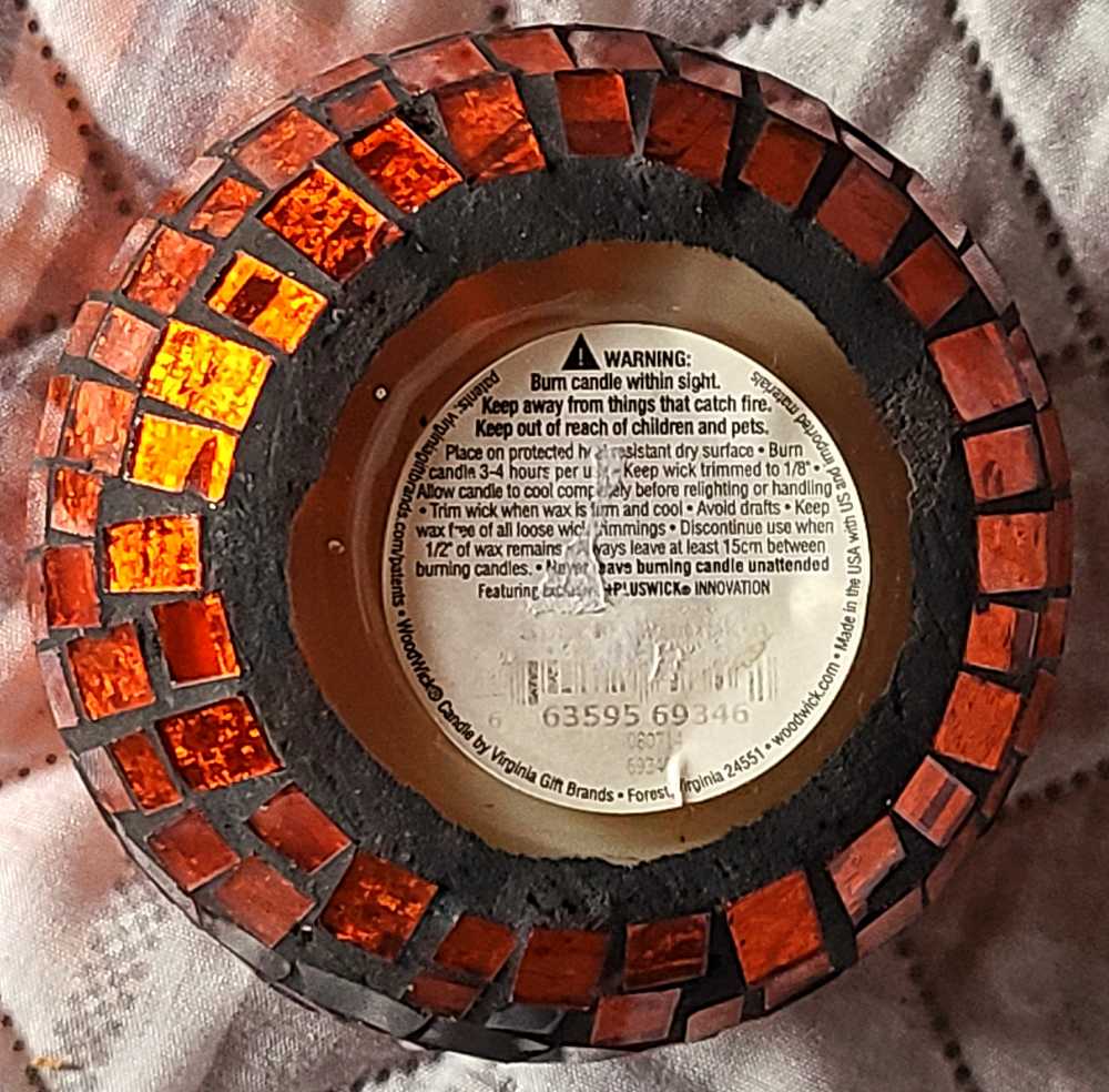 CANDLE: Halloween Wood Wick Spooky Pumpkin 2015 - Wood Wick Candle (Halloween Candle) action figure collectible - Main Image 4