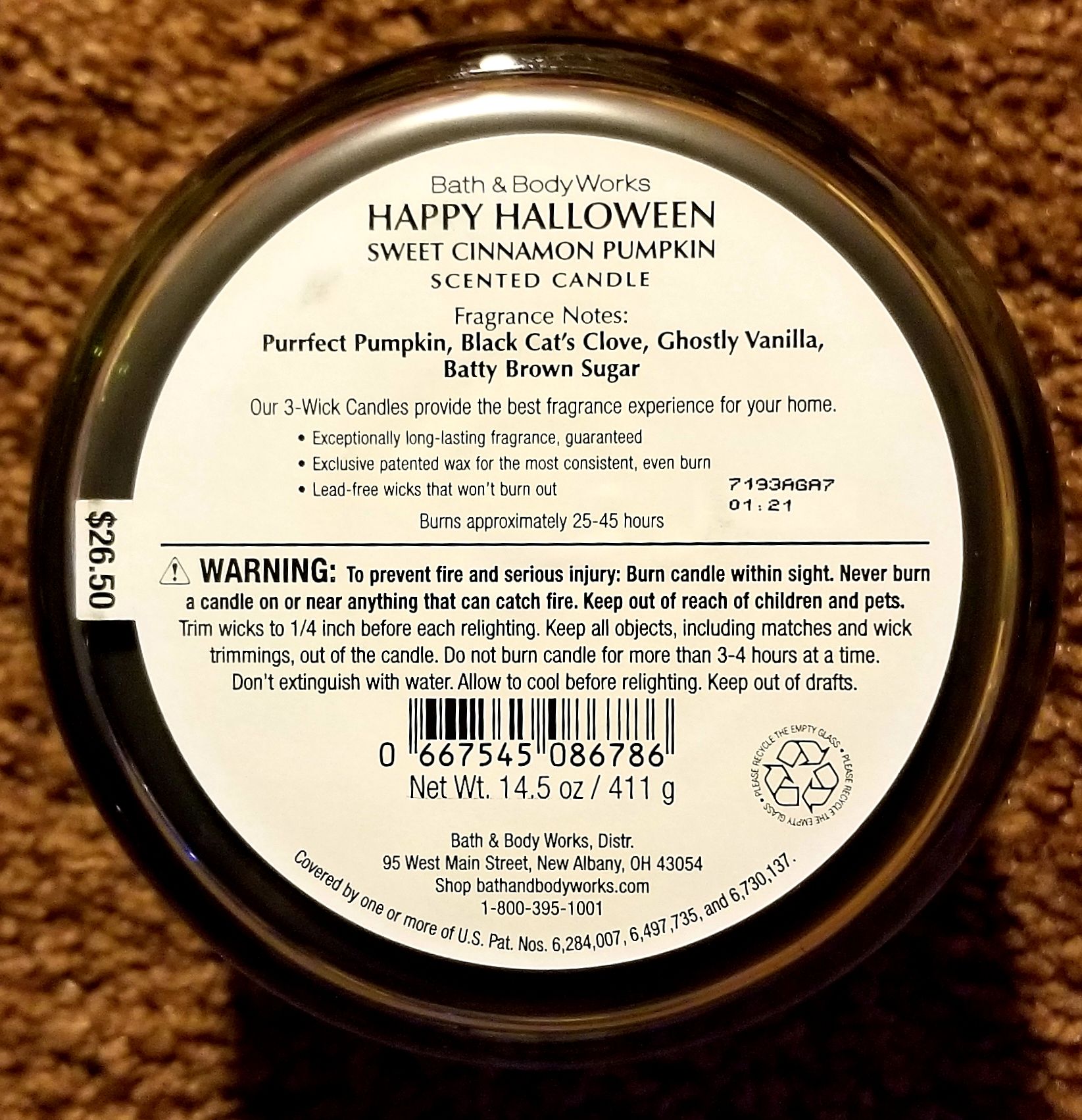 CANDLE: Halloween Bath & Bodyworks Sweet Cinnamon Pumpkin 2017 - Bath & Bodyworks Candle (Halloween Candle) action figure collectible - Main Image 2