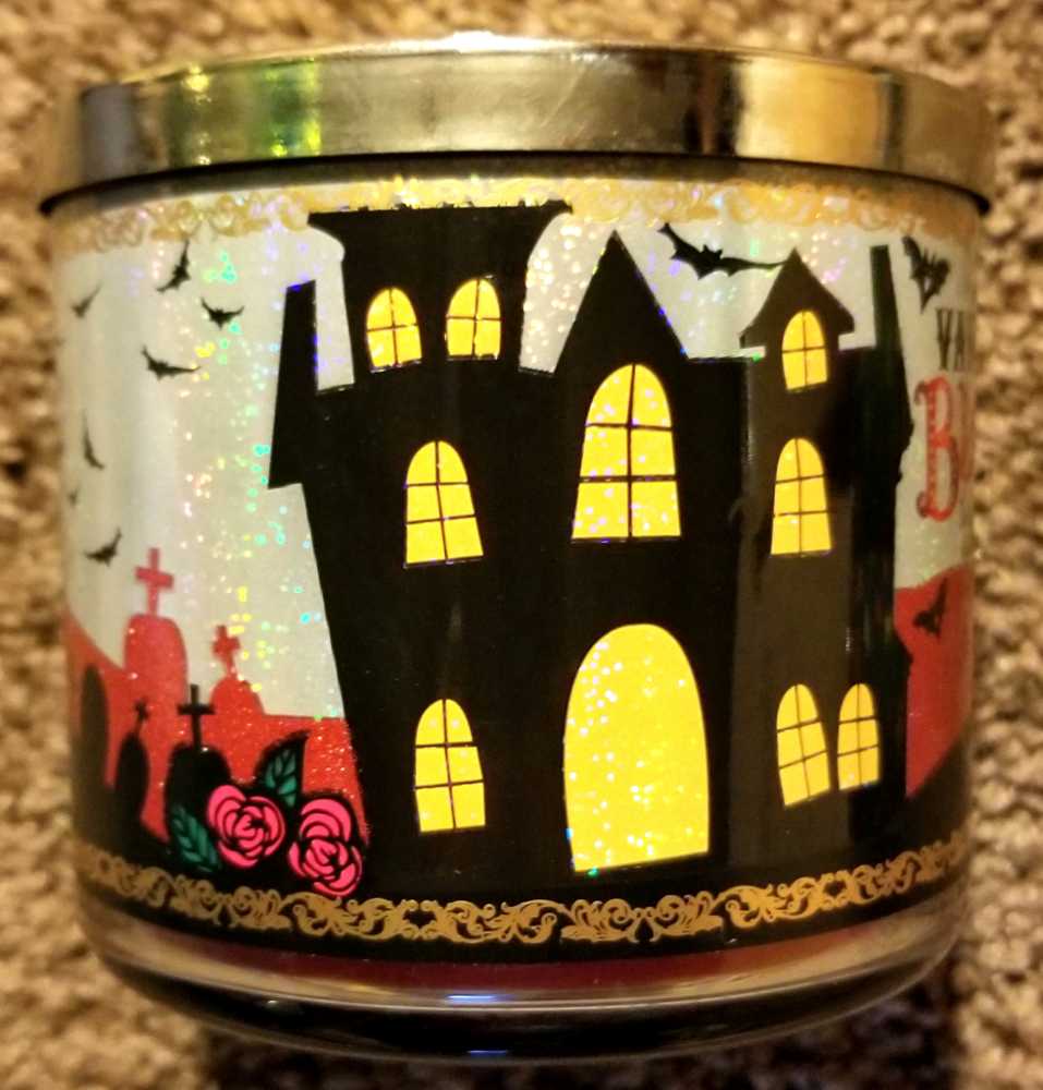 CANDLE: Halloween Bath & Bodyworks Vampire Blood 2018 - Bath & Bodyworks Candle (Halloween Candle) action figure collectible - Main Image 3