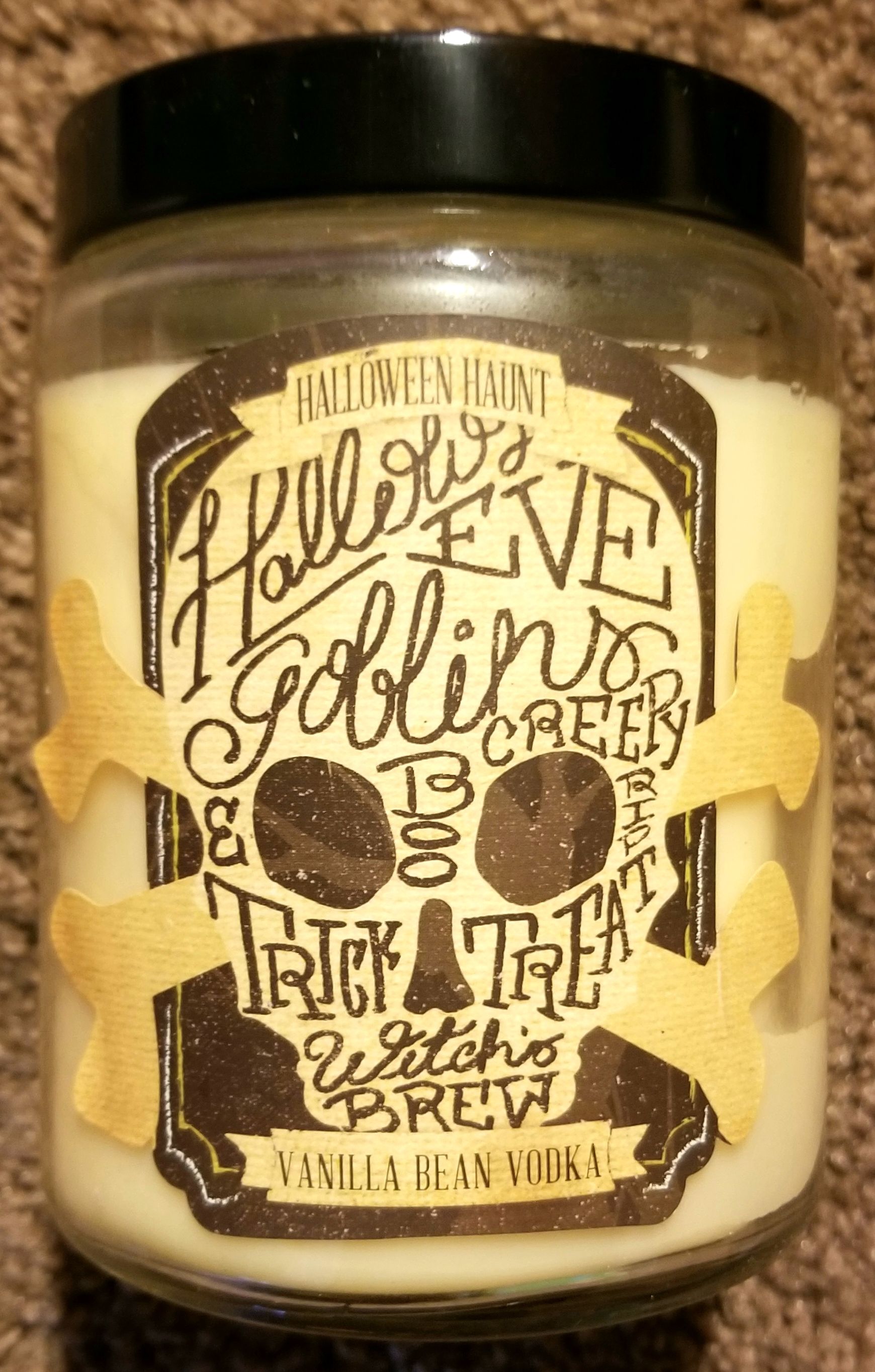 CANDLE: Man Candles Country Candle Shave And A Haircut Barber 2019 Kringle 