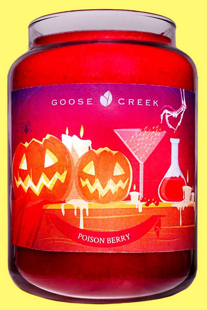 CANDLE: Halloween Goose Creek Poison Berry 2015 - Goose Creek Candle (Halloween Candle) action figure collectible - Main Image 3