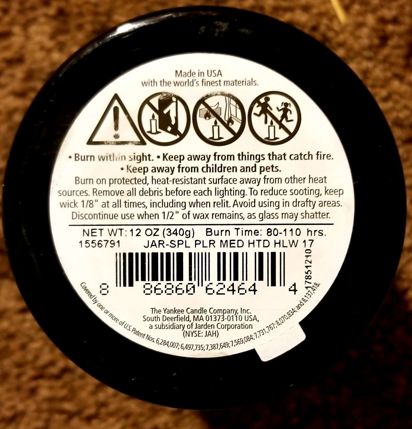 CANDLE: Halloween Yankee Haunted Hollow 2017 - Yankee Candle (Halloween Candle) action figure collectible - Main Image 2