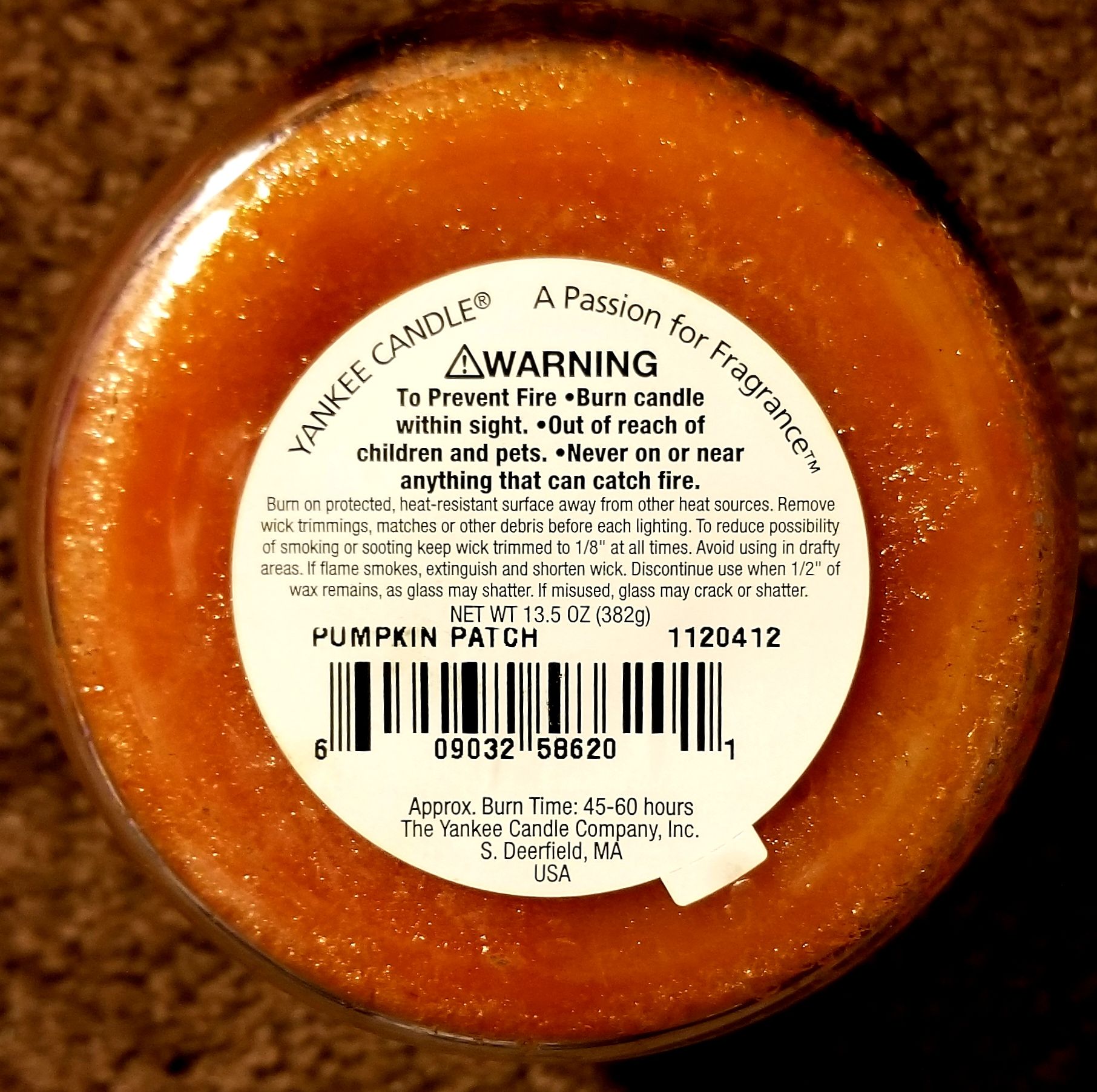 CANDLE: Halloween Yankee Pumpkin Patch 2007 - Yankee Candle (Halloween Candle) action figure collectible - Main Image 2