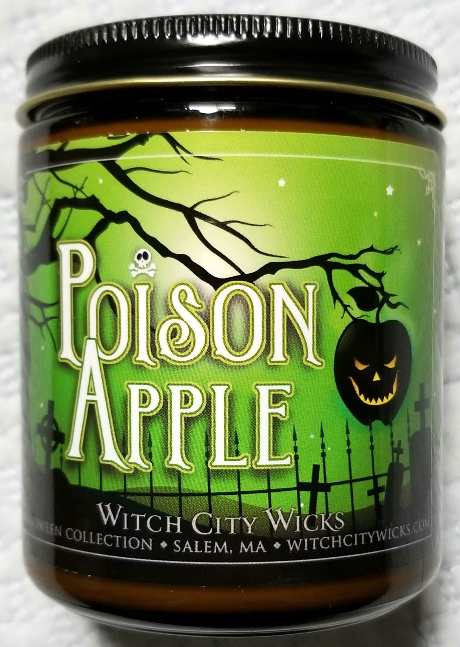 CANDLE: International Yankee Patchouli 2013