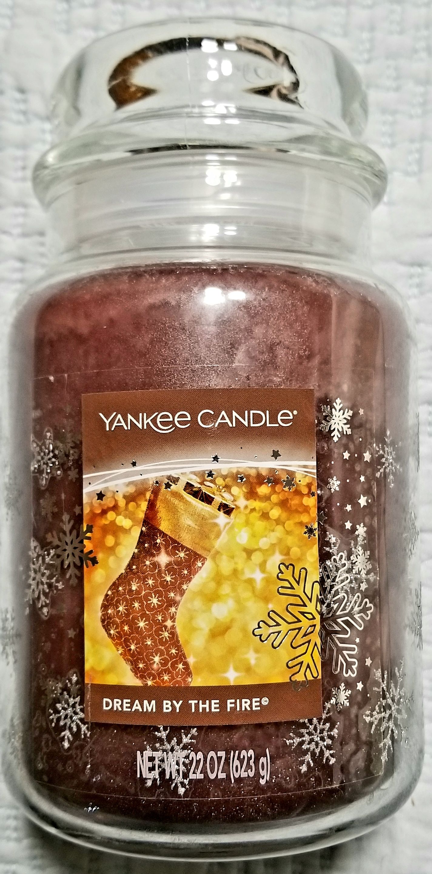 CANDLE: Christmas Yankee Dream by the Fire 2017 WWL - Yankee Candle (Christmas Candle) action figure collectible [Barcode 886860681661] - Main Image 1
