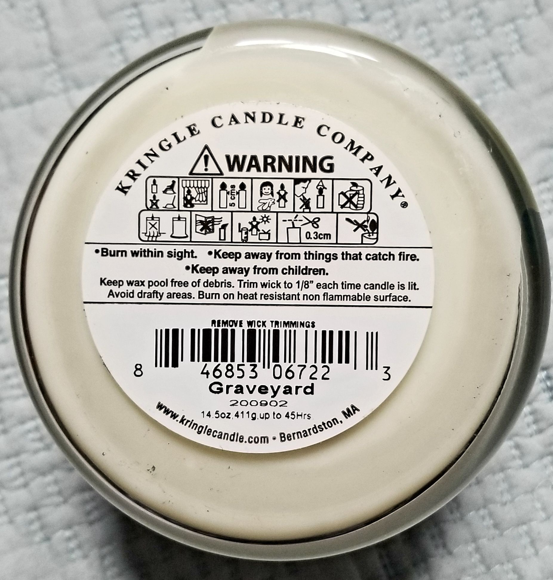 CANDLE: Halloween Kringle 3 Wick Graveyard 2022 - Country Candle (Halloween Candle) action figure collectible [Barcode 84682901] - Main Image 2