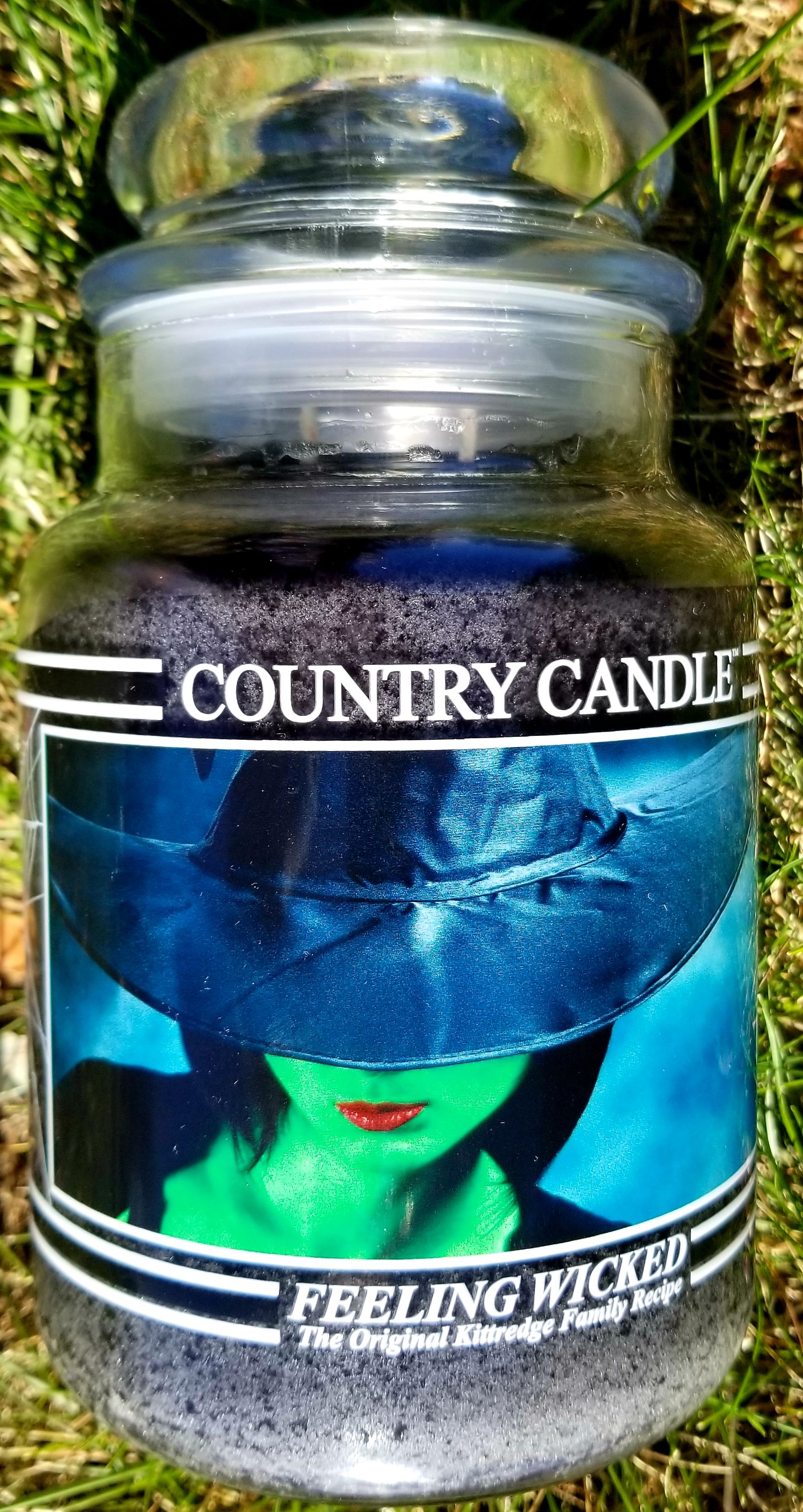 CANDLE: Halloween Country Candle Feeling Wicked  2020 Kringle  - Country Candle (Halloween Candle) action figure collectible [Barcode 846853067285] - Main Image 1