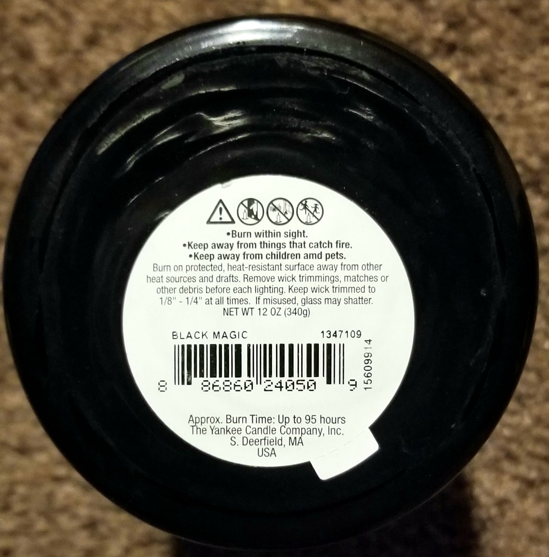 CANDLE: Halloween Yankee Black Magic Medium Pillar 2015 - Yankee Candle (Halloween Candle) action figure collectible - Main Image 2