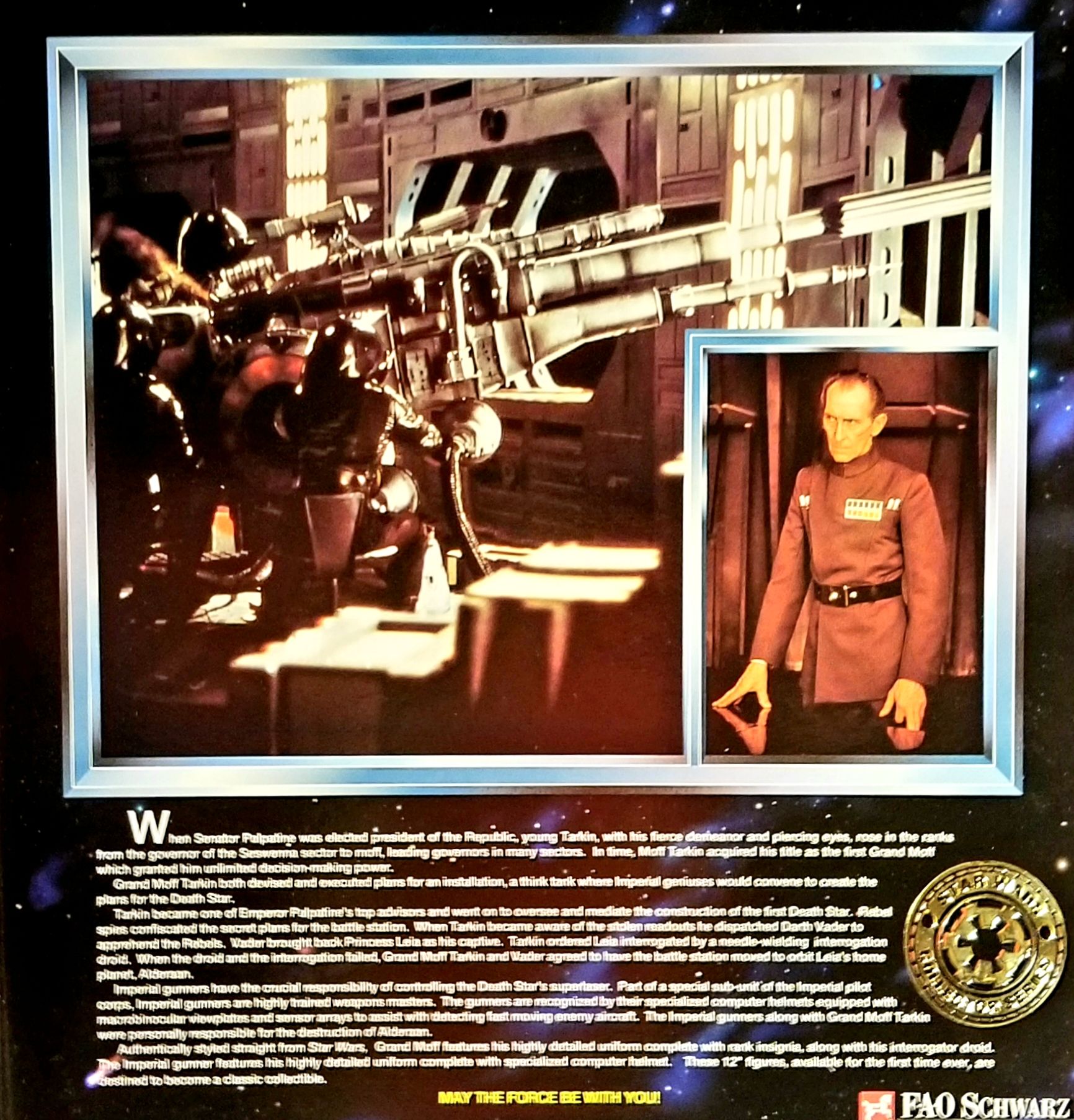 Collector Series Star Wars Grand Moff Tarkin & Death Star Gunner - Kenner/Hasbro (Star Wars Episode IV A New Hope) action figure collectible - Main Image 2