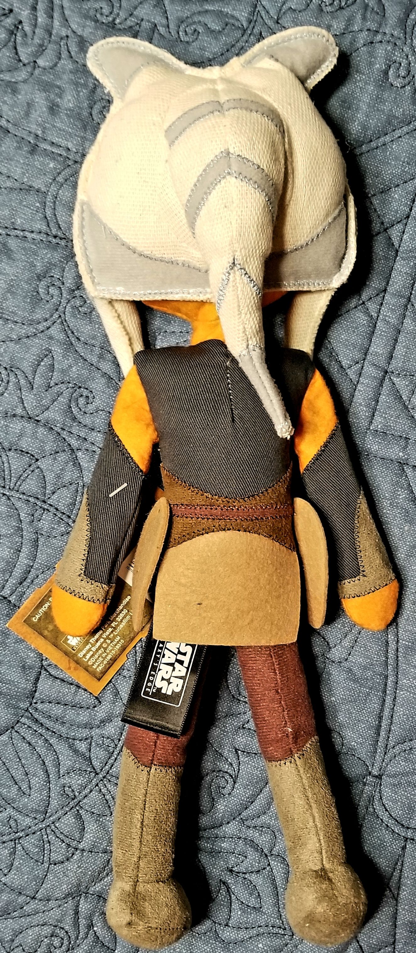 Ahsoka Tano  Disney Parks Plush - Disney Galaxy’s Edge Shops (Star Wars Galaxy’s Edge Merchandise) action figure collectible [Barcode 400021049475] - Main Image 2