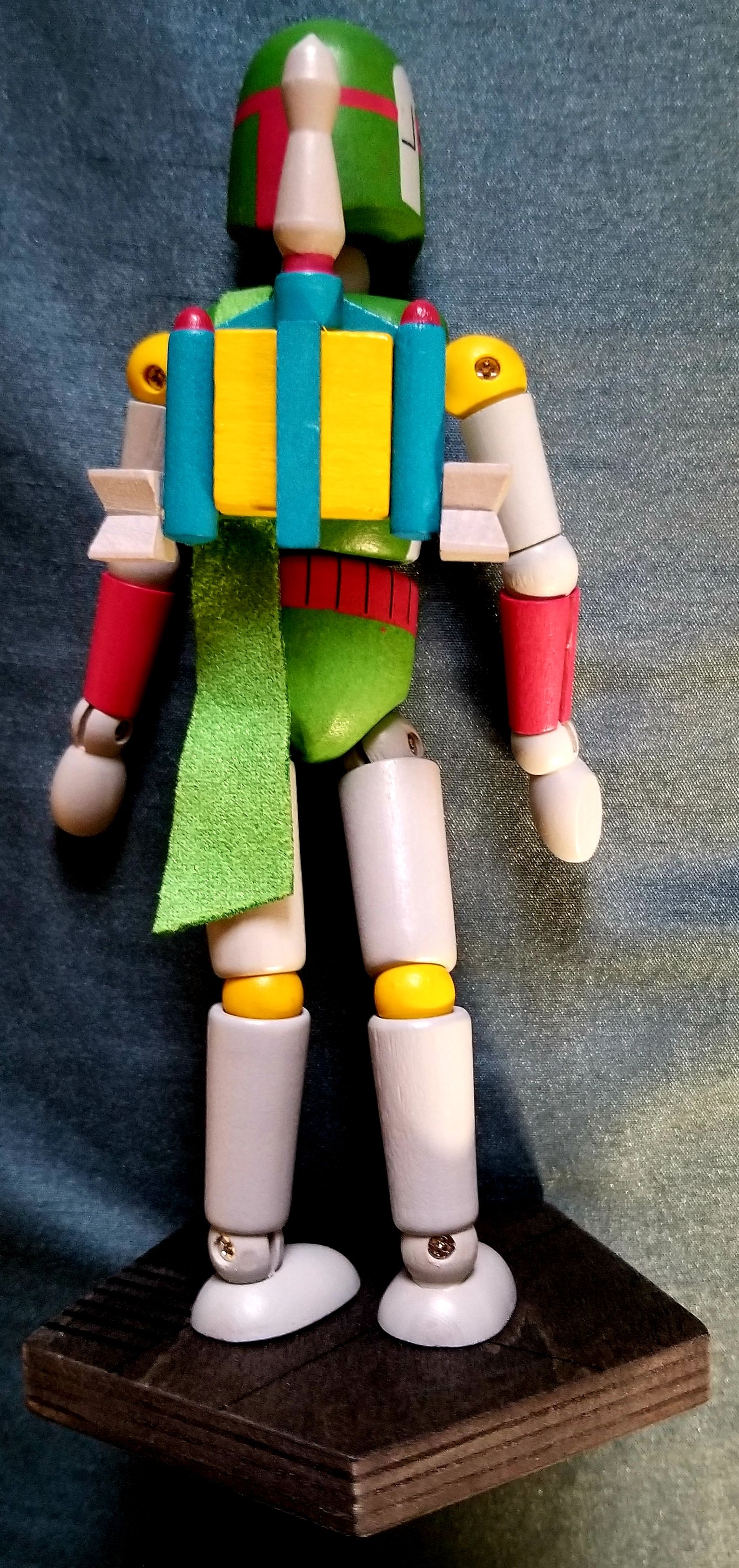 Disney Galaxy’s Edge 6 inch Wooden Boba Fett Doll ESB - Disney Galaxy’s Edge Shops (Star Wars Galaxy’s Edge Merchandise) action figure collectible - Main Image 2