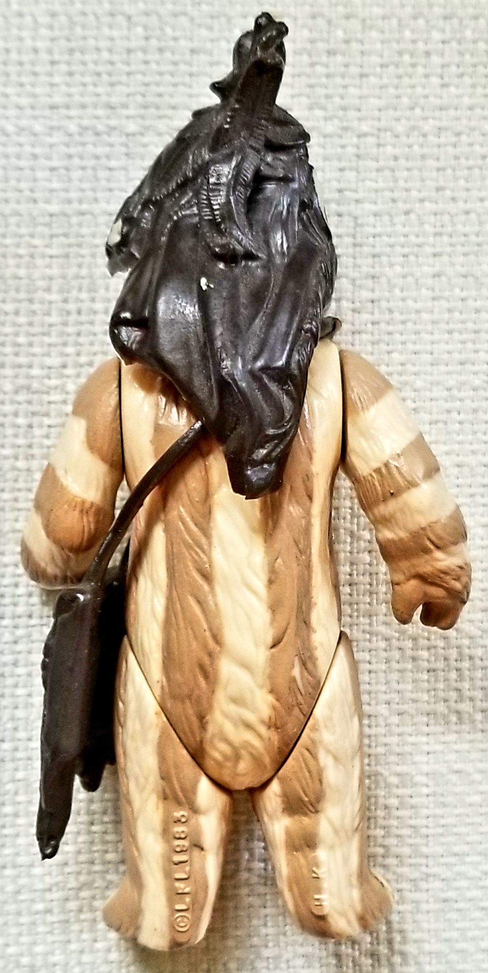 Ewok Logray - Kenner (Loose Return Of The Jedi) action figure collectible - Main Image 2