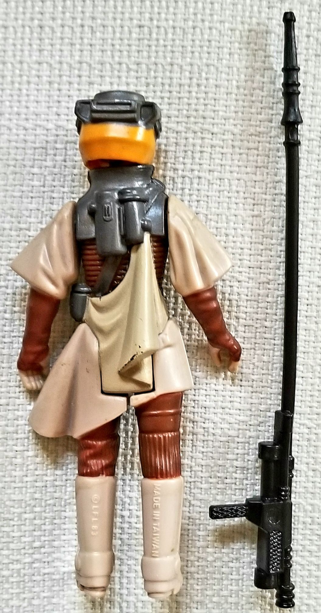 Leia In Boushh Disguise - Kenner (Power Of The Force 1995) action figure collectible - Main Image 2