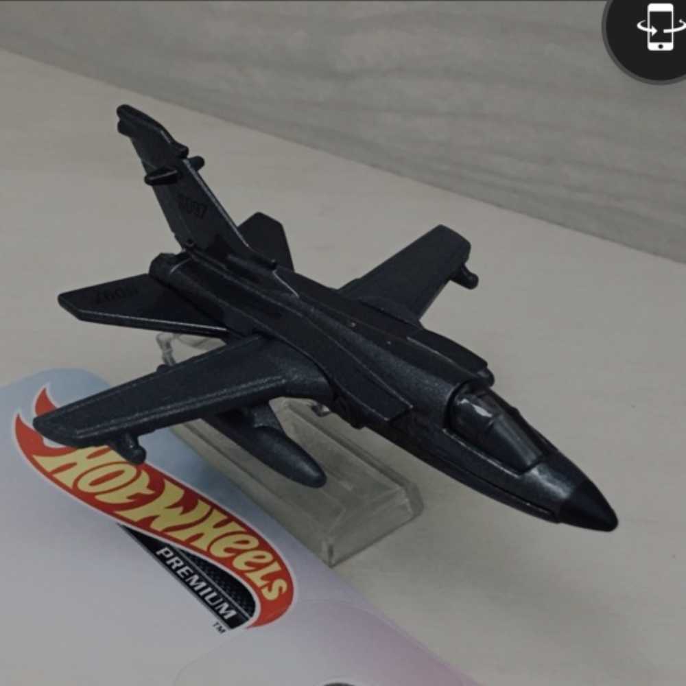 Hot Wheels DC Wonder Woman 1984 Movie Vehicle Car WW84 Jet - Hot Wheels from Mattel (Wonder Woman 1984) action figure collectible [Barcode 0887961816273] - Main Image 3