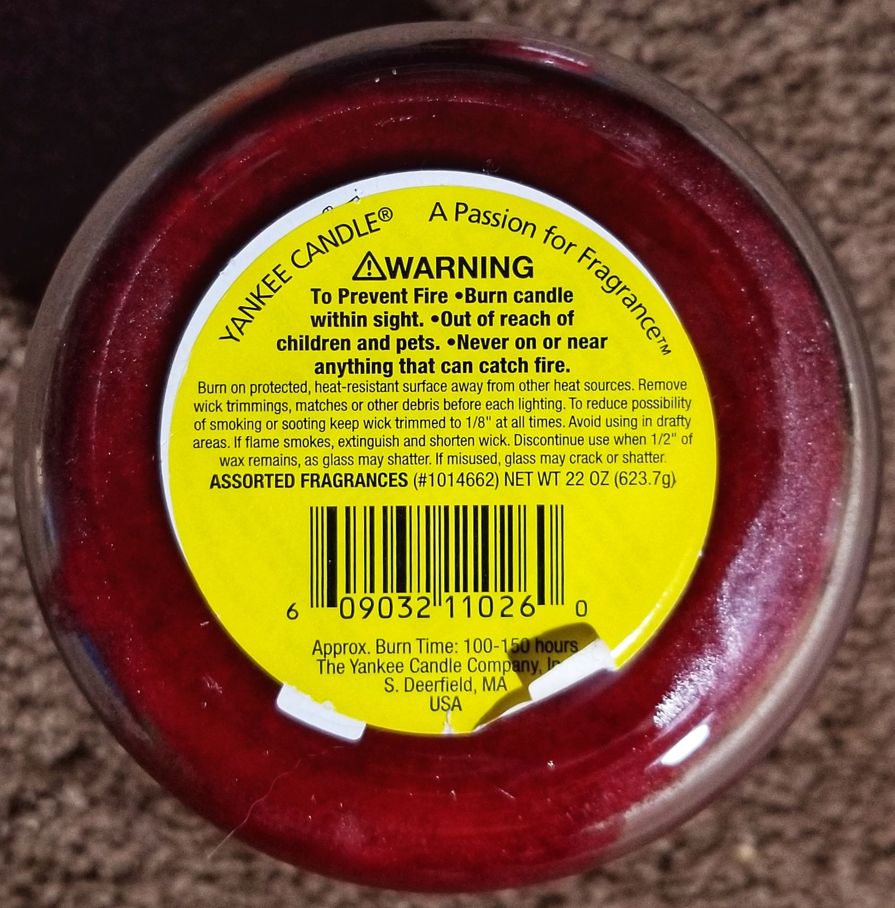 CANDLE: Christmas Yankee Christmas Eve 2015 - Yankee Candle (Christmas Candles) action figure collectible - Main Image 2