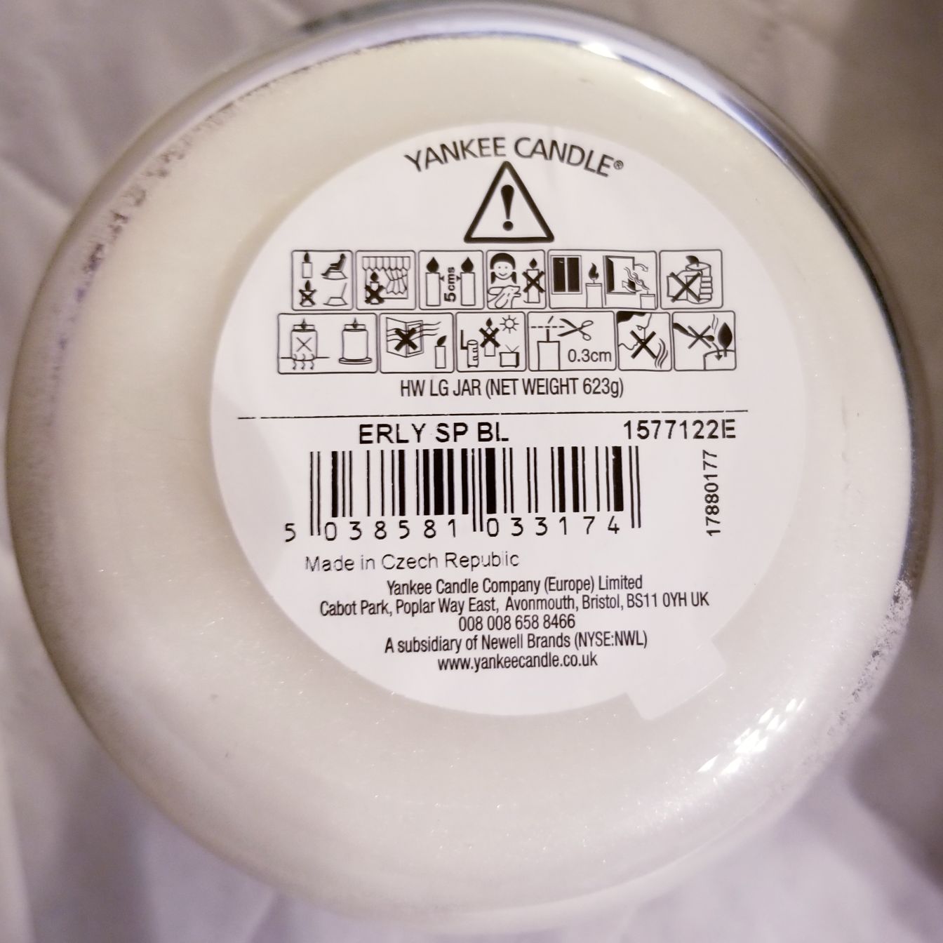 CANDLE: SPRING Yankee Candle Early Spring Bloom 2017 - Yankee Candle (Spring Candles) action figure collectible - Main Image 2